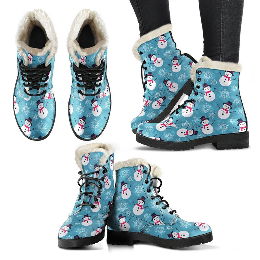 Winter Snowman, Vintage Blue Print Comfy Faux Fur Boots For Holiday Season