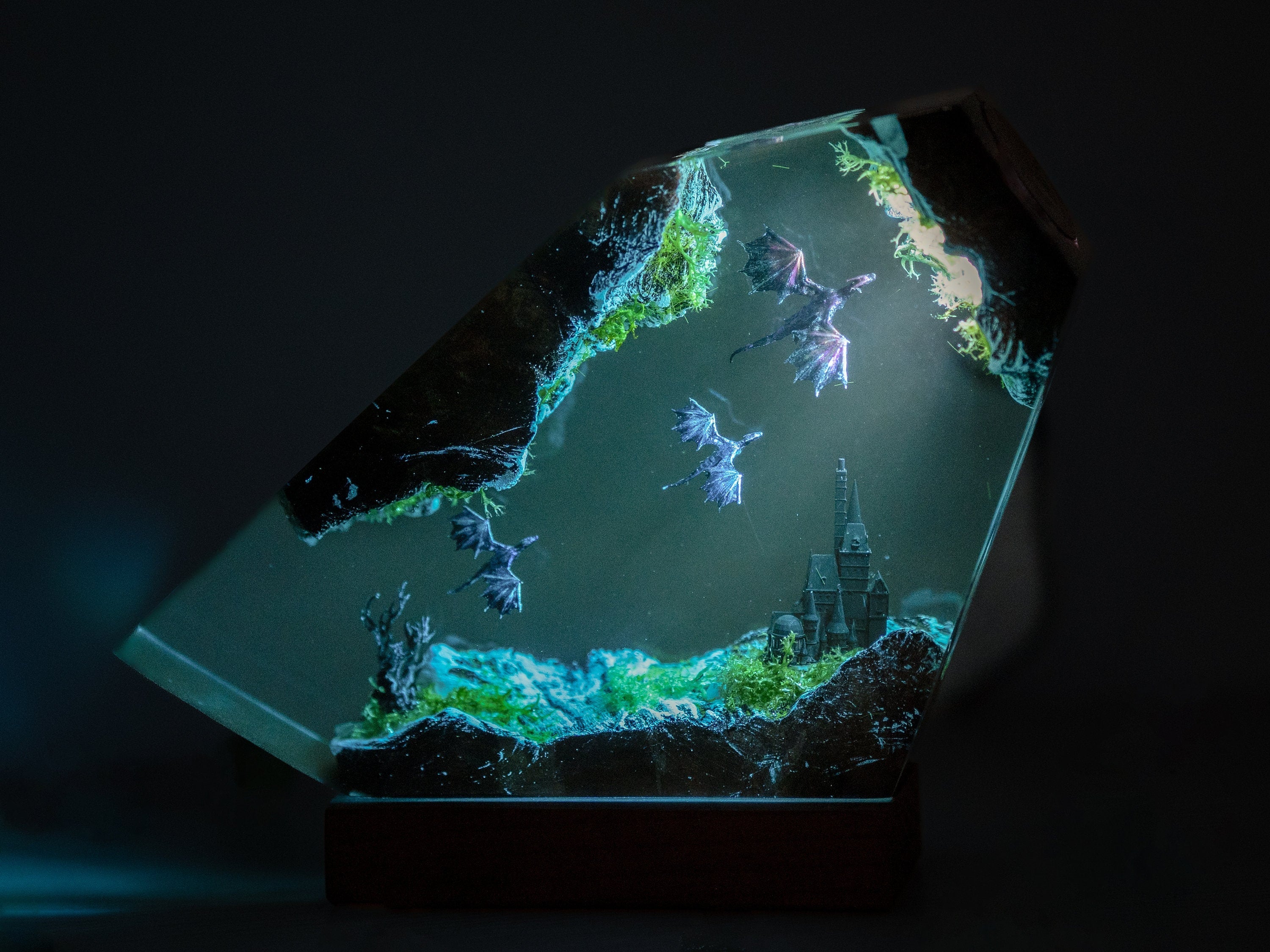 Fire and Ice Dragons Resin Lamp – Handcrafted Night Light, Fantasy Duo Dragon Gift, Custom Room Decor