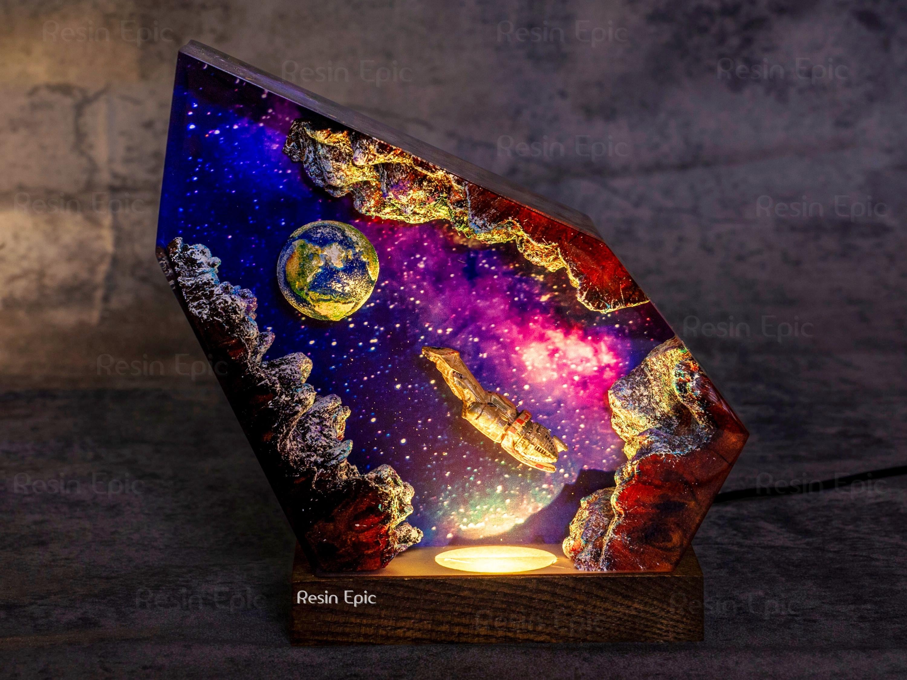 Serenity Ship resin night light - Astronaut Galaxy Epoxy lamp, Firefly Inspired Sci-Fi lamp, Gift for mom, Serenity Ship figure