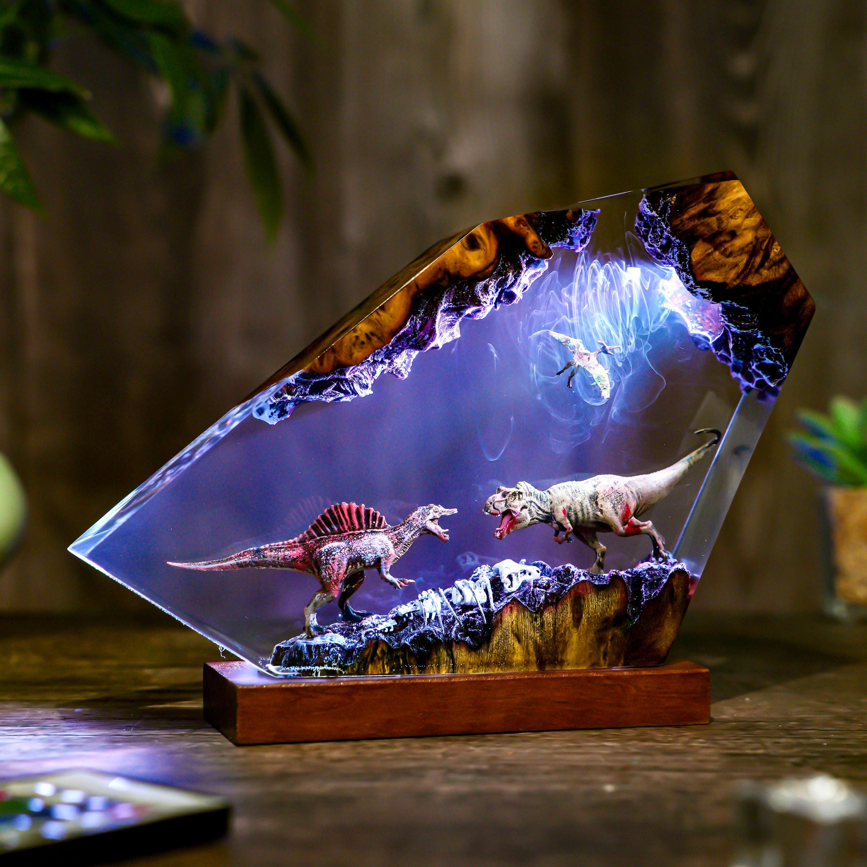 Custom Spinosaurus vs T-rex Dinosaur lamp, Customer Jurassic night light, Animal Figurine Dinosaur statue, halloween gift, Christmas gift