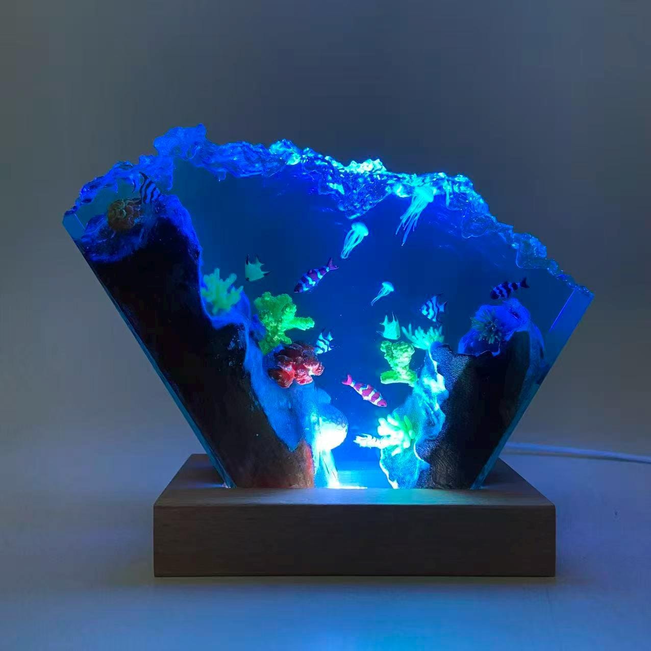 Ocean Resin Lamp, Tropical Fish Scene, Wooden Led Lamp Base, Perfect As A Gift For Friends, Gift For Mom, Halloween Gift