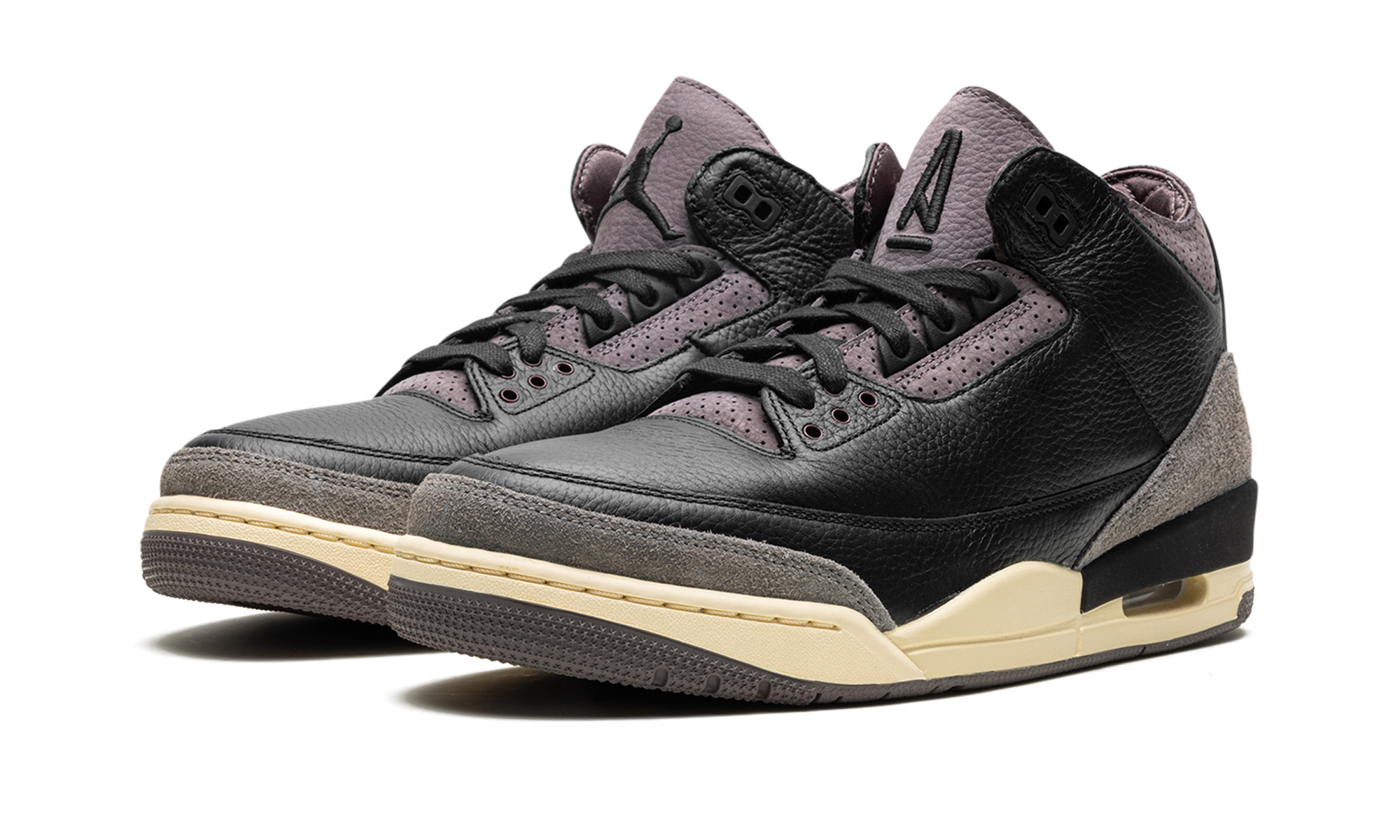 Air Jordan 3 WMNS "A Ma Maniére - Black"
