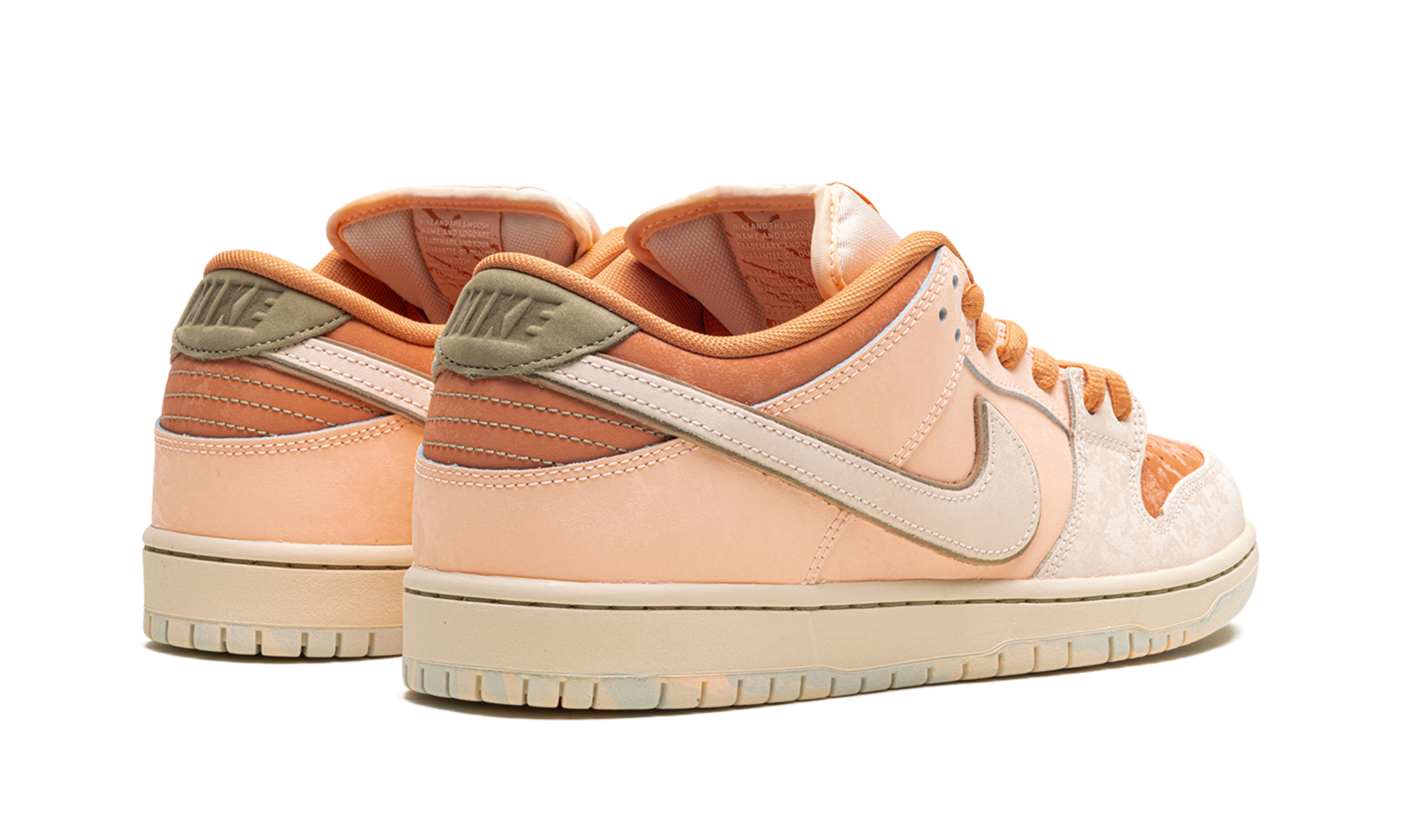 Nike SB Dunk Low Pro PRM "Guava Ice"