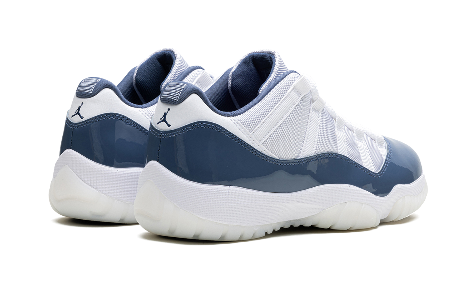 Jordan 11 Retro Low "Diffused Blue"