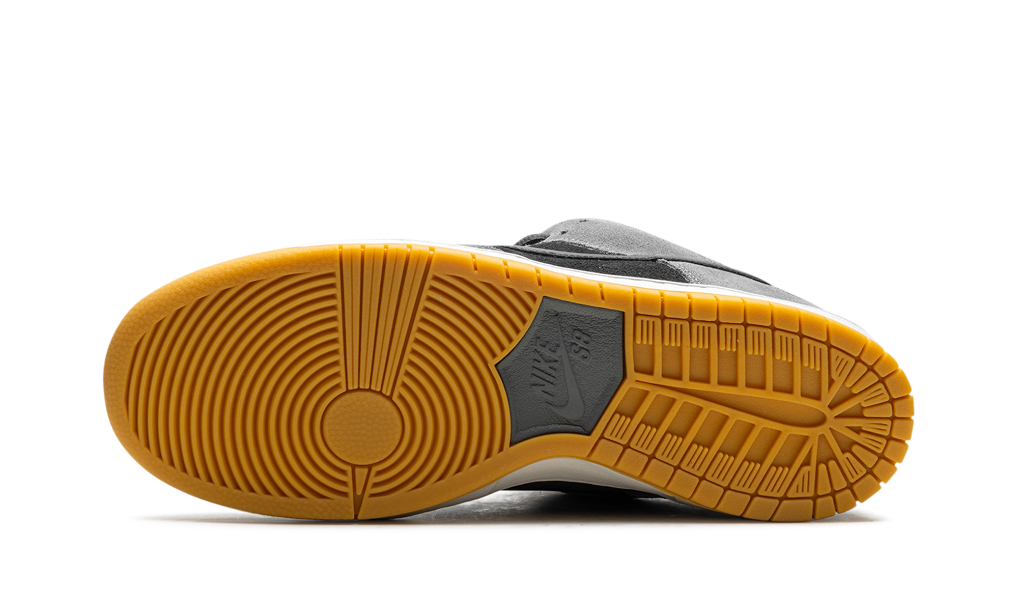 SB Dunk Low "Dark Smoke Grey"