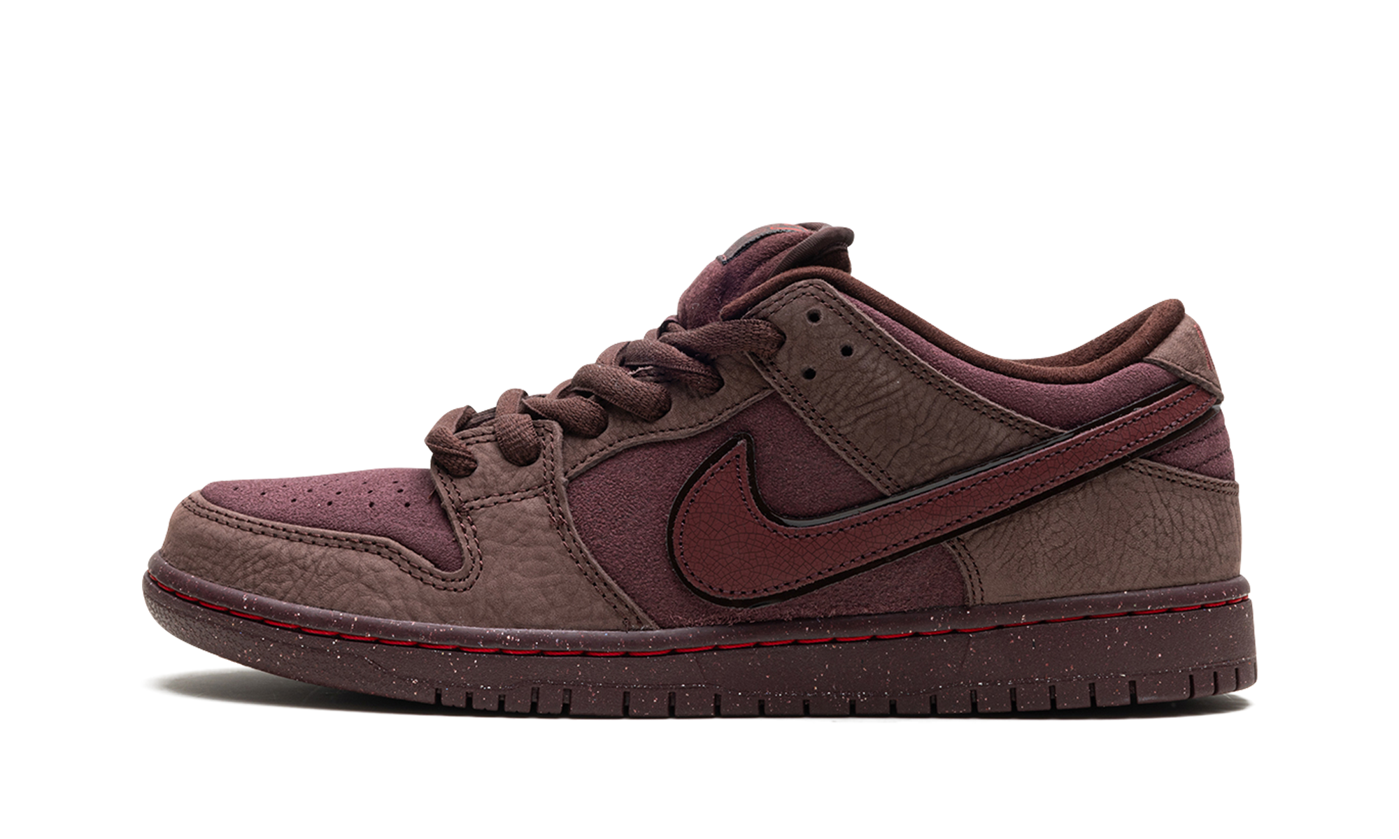 SB Dunk Low "City of Love"