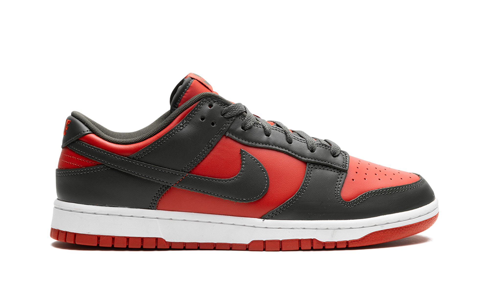 Dunk Low "Mystic Red"