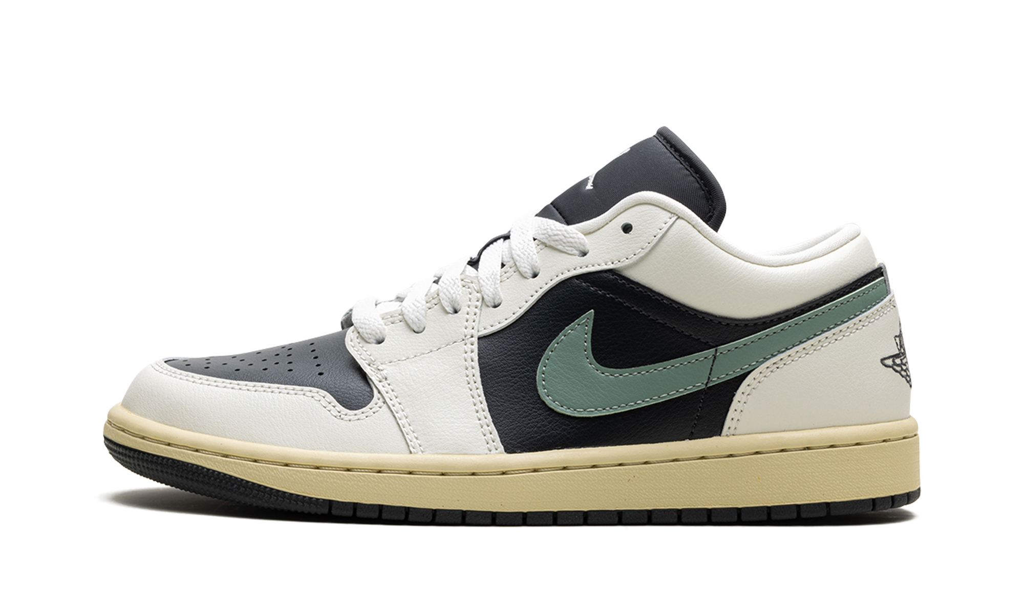 Air Jordan 1 Low WMNS "Jade Smoke"