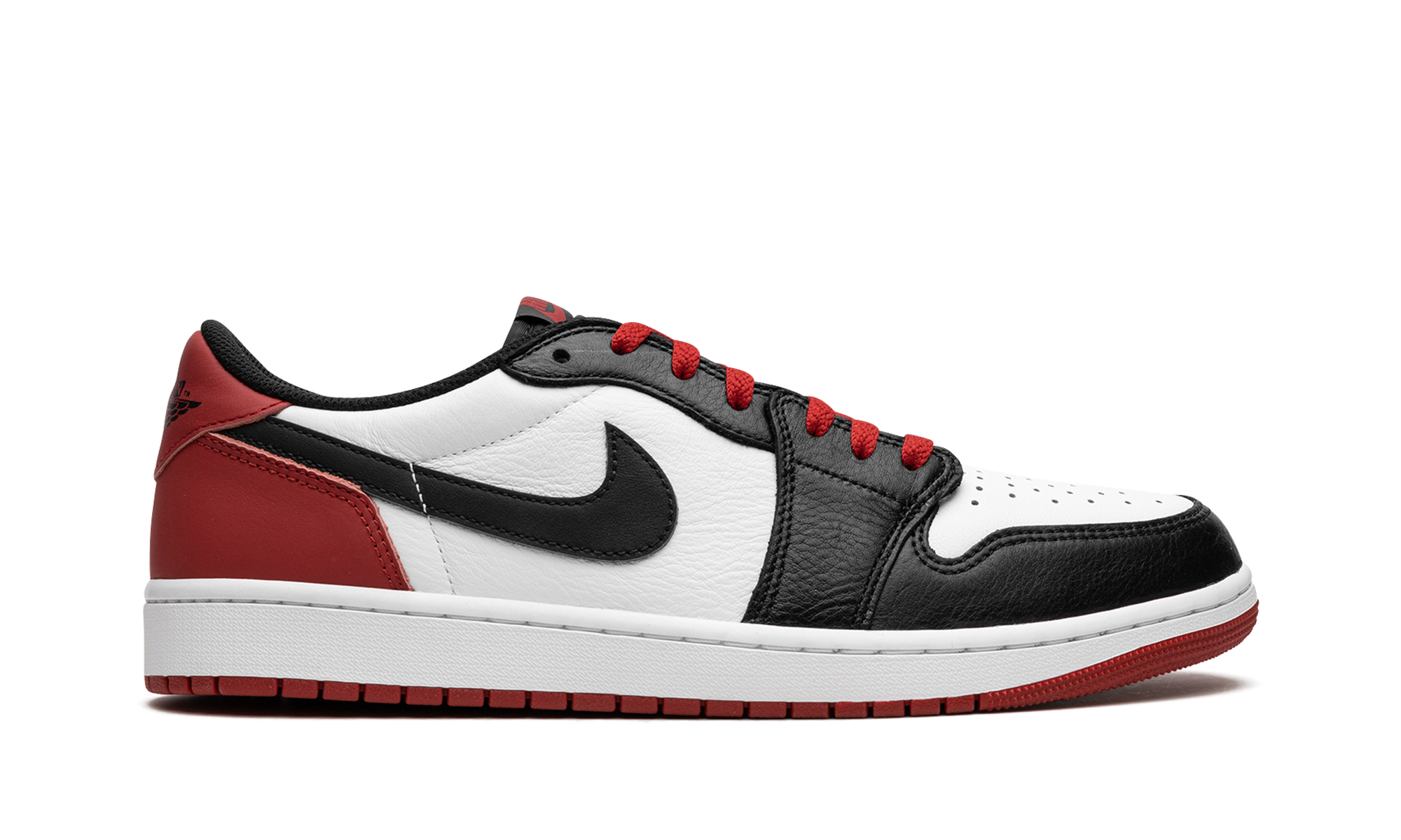Air Jordan 1 Low OG "Black Toe 2023"