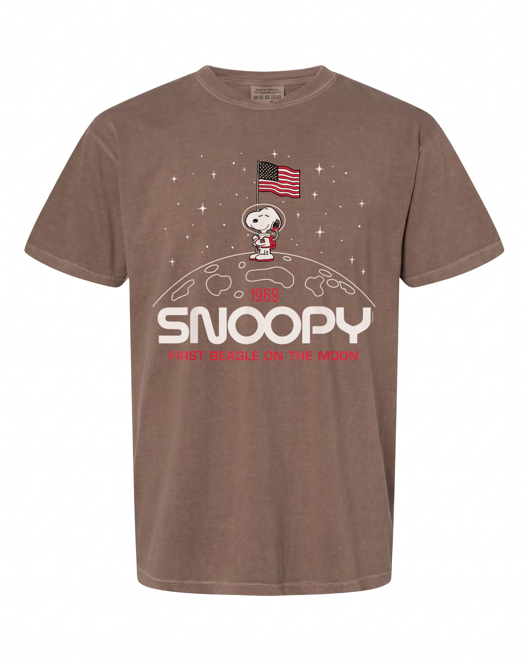 Snoopy Flag Moon T-Shirt - Fun Style for Peanuts Fans | Unique Gift