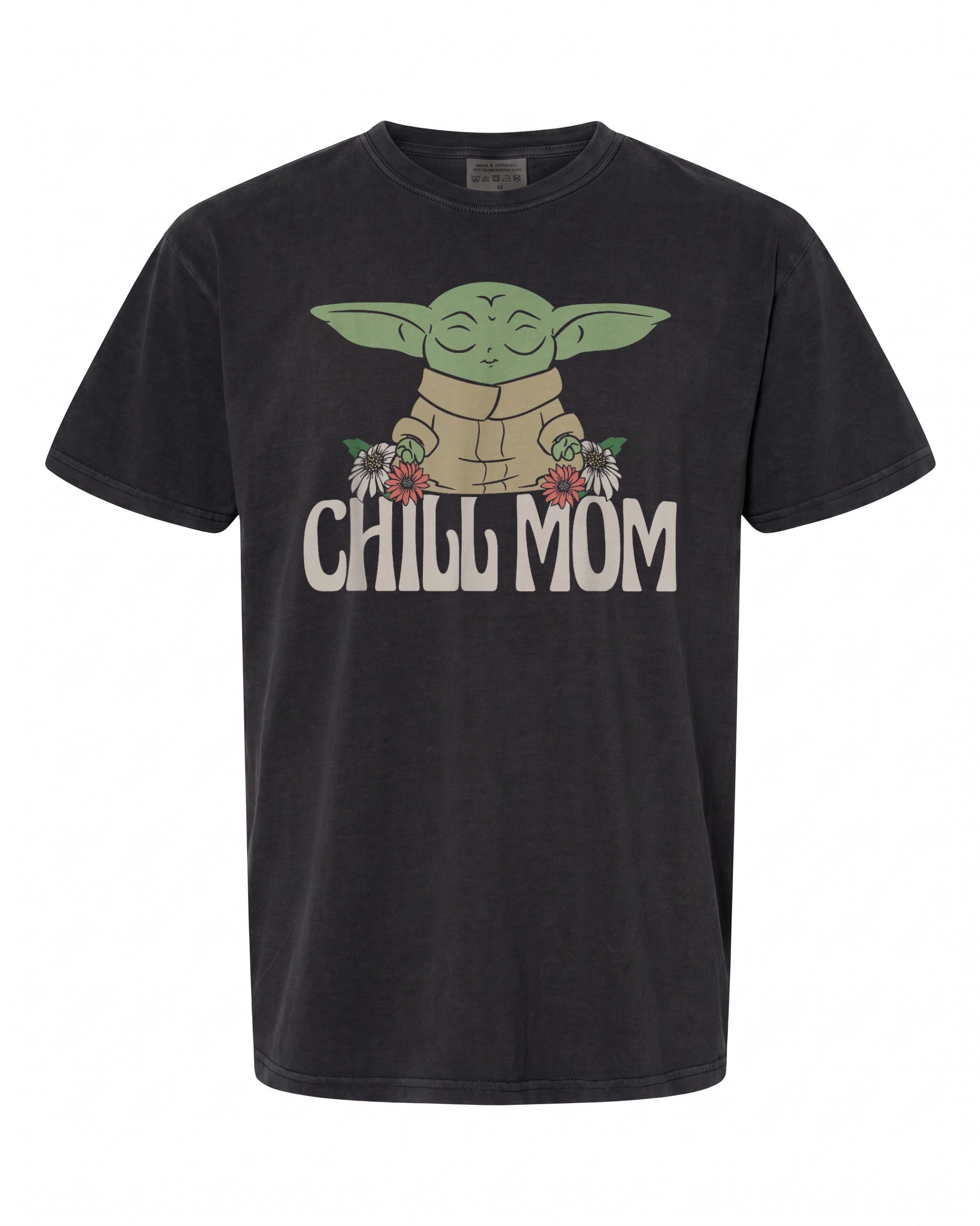 Star Wars Chill Mom T-Shirt - Perfect Gift for Star Wars Fans | Vintage Style