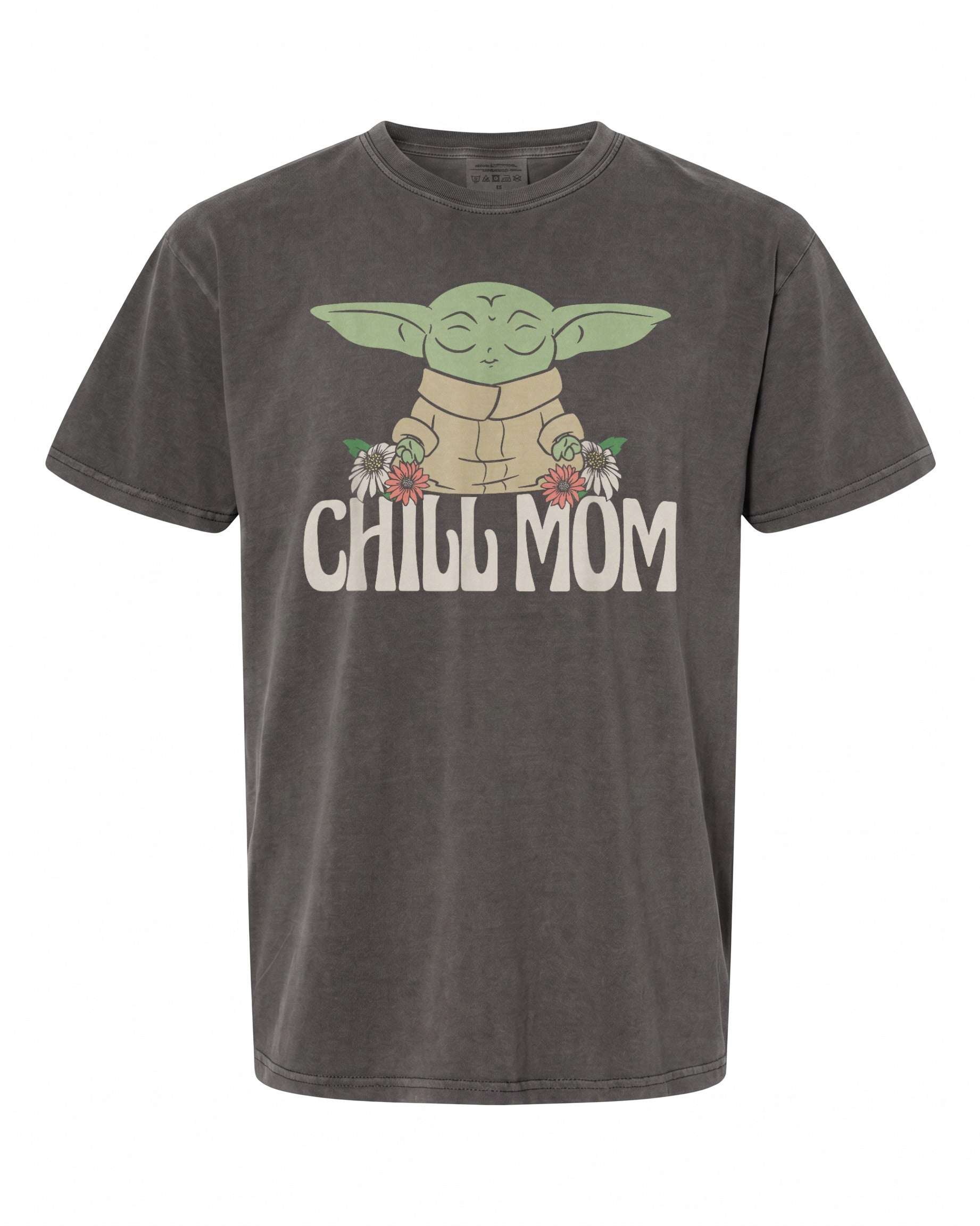 Star Wars Chill Mom T-Shirt - Perfect Gift for Star Wars Fans | Vintage Style
