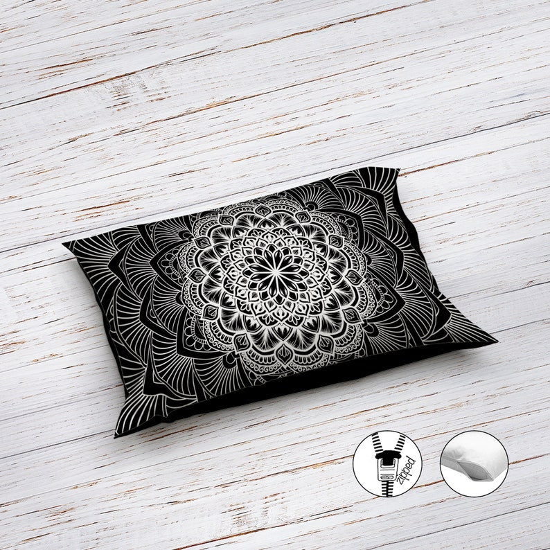 Emerald Blossoms - Black And White Mandala Bedding Set For Hippies