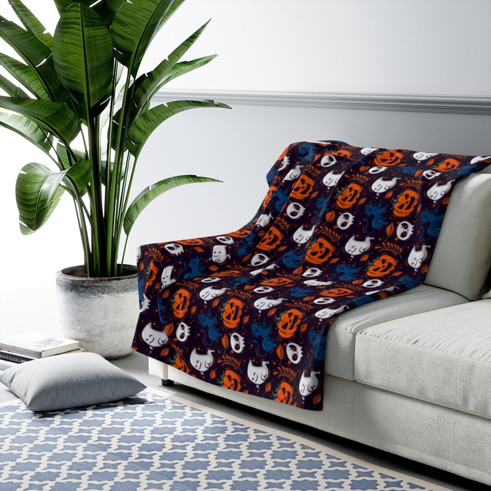 Black Orange Pumpkins Ghosts Spooky Fleece Blanket For Hippies