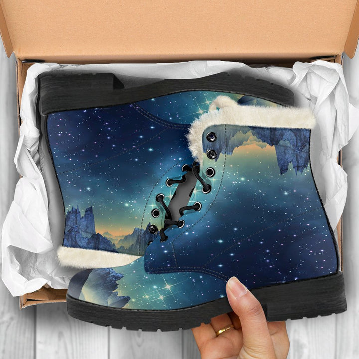 Magnificent Starry Night Print Comfy Faux Fur Boots For Winter Season