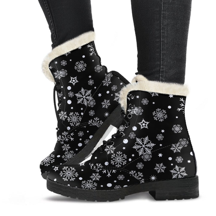 White Snowflake Pattern Print Comfy Casual Boots For Winter Season