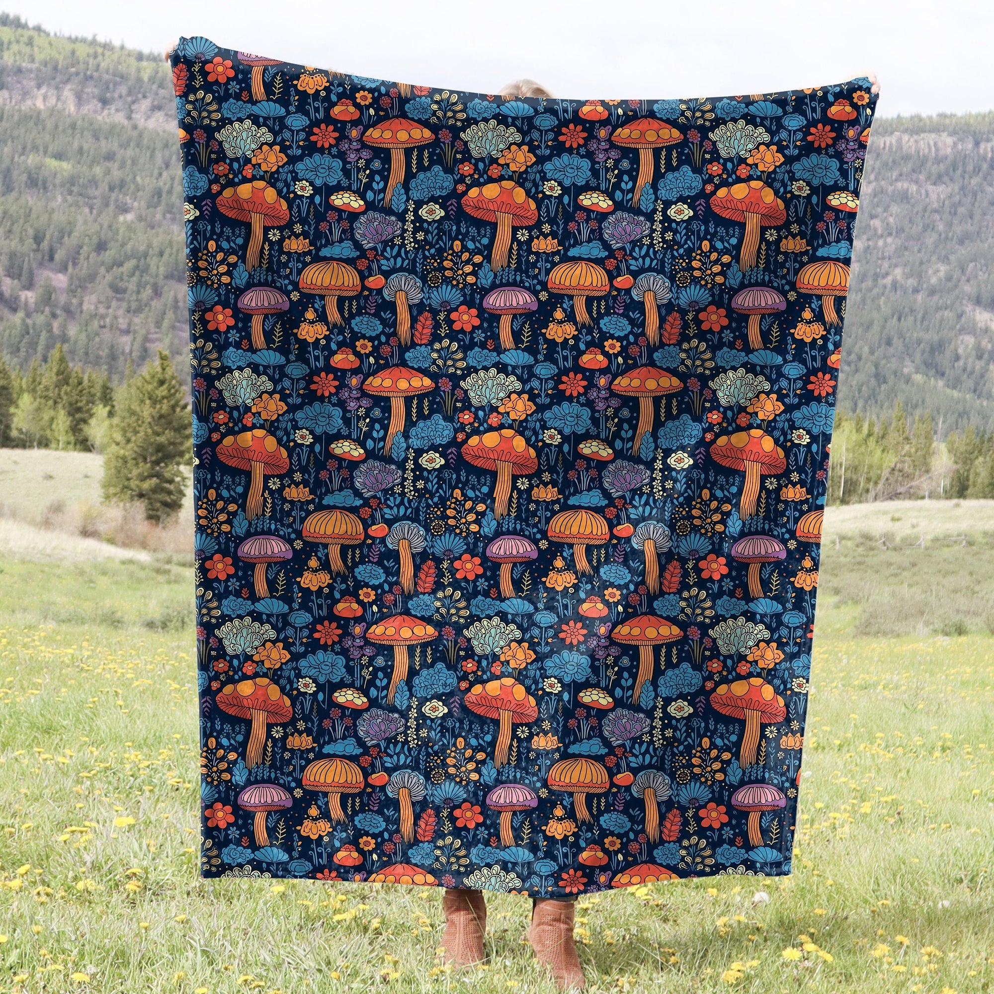 Retro Mushroom, Cottagecore Fleece Blanket For Hippies