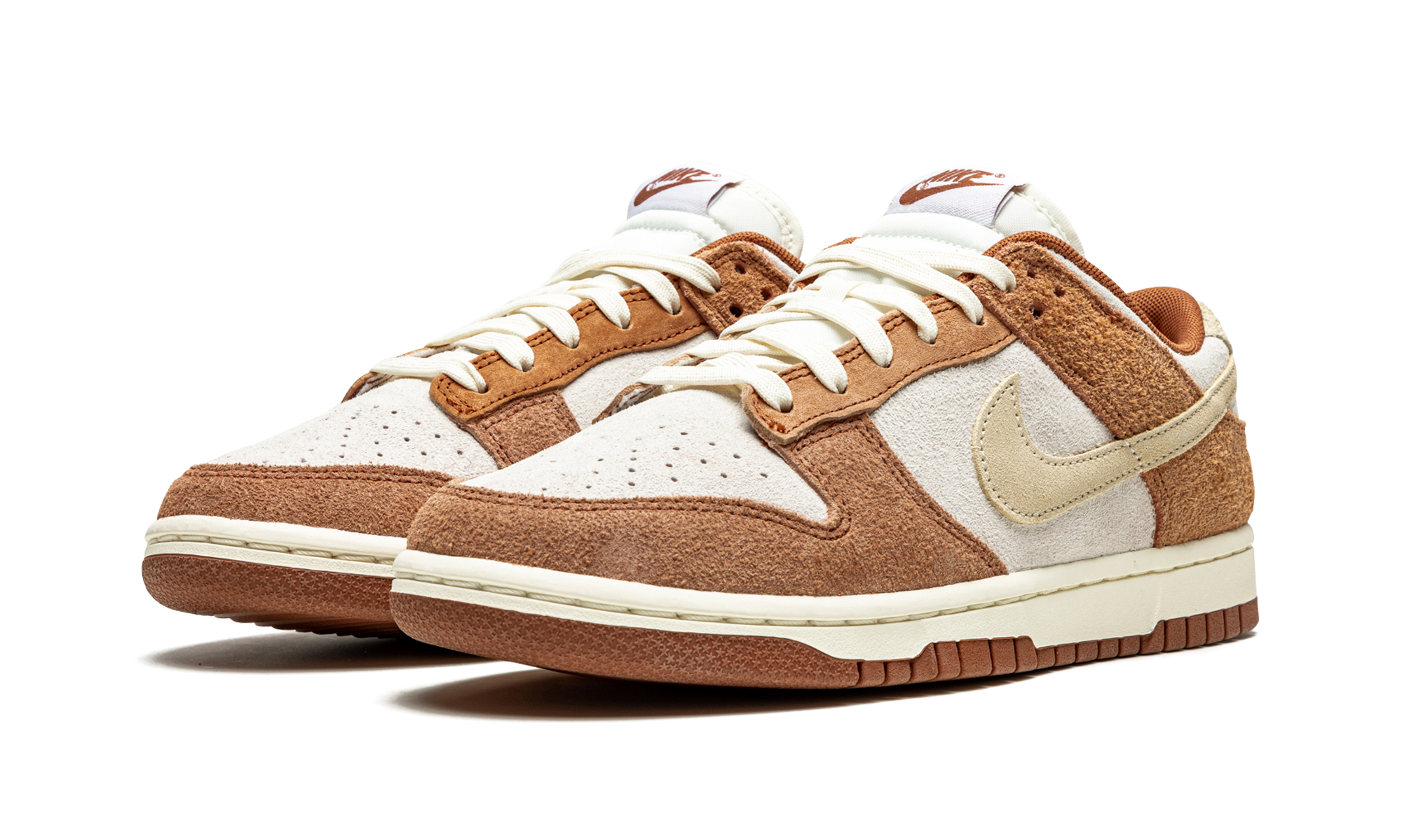 Dunk Low PRM "Medium Curry"