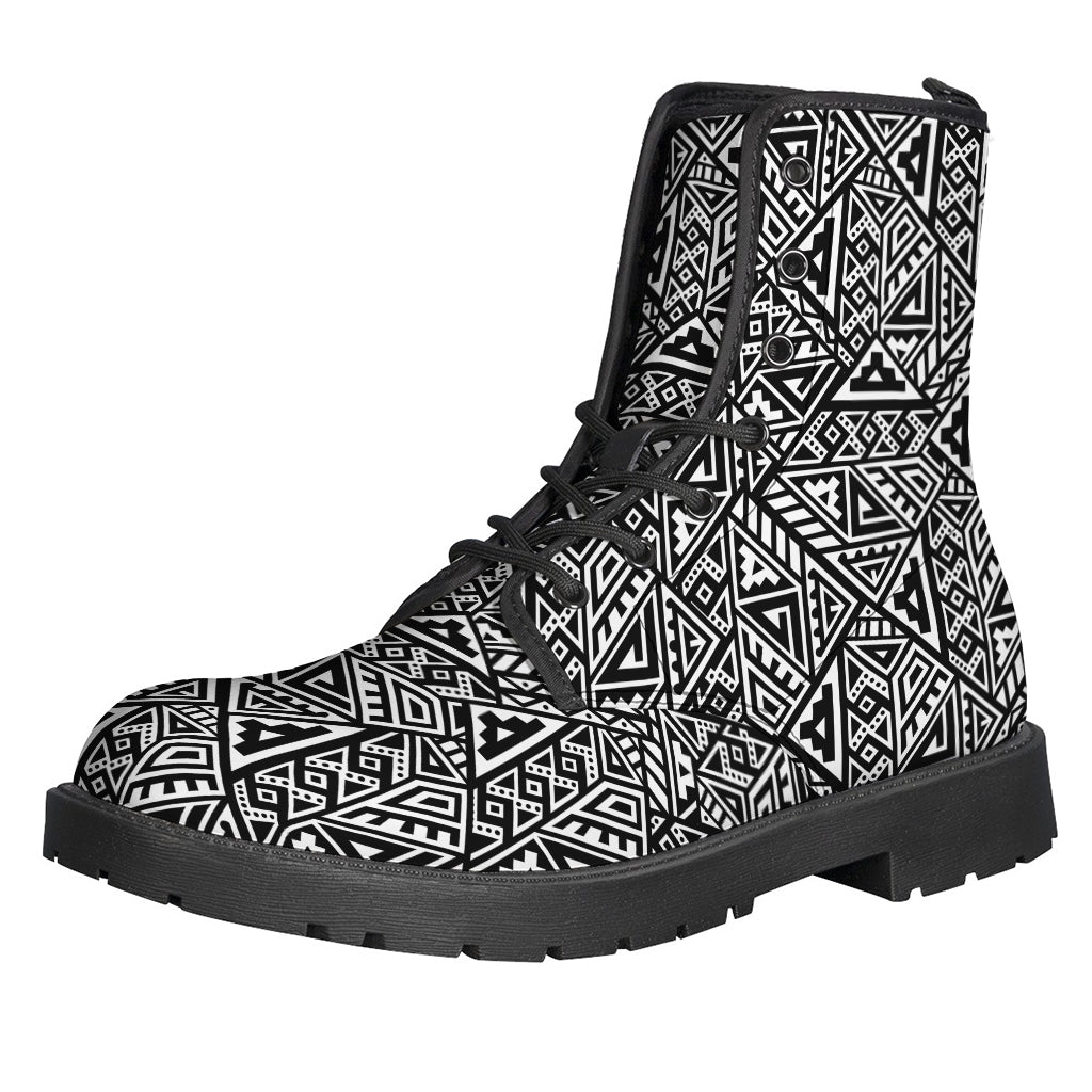 Boho Chic: Black and White African Inspired Leather Boots for Hippies - 1