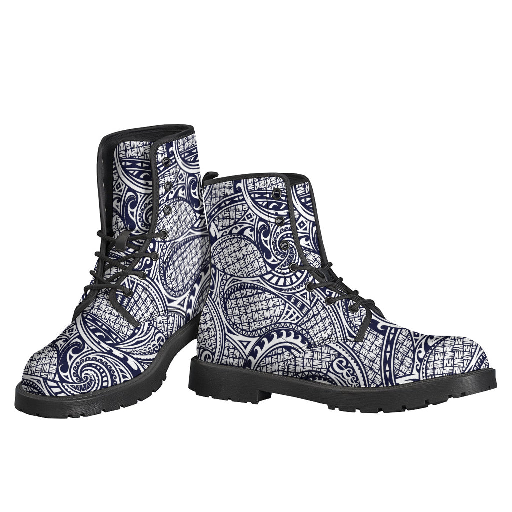 Boho Bliss: Blue Maori Polynesian Tribal Print Leather Lightweight Boots for Hippies - 3