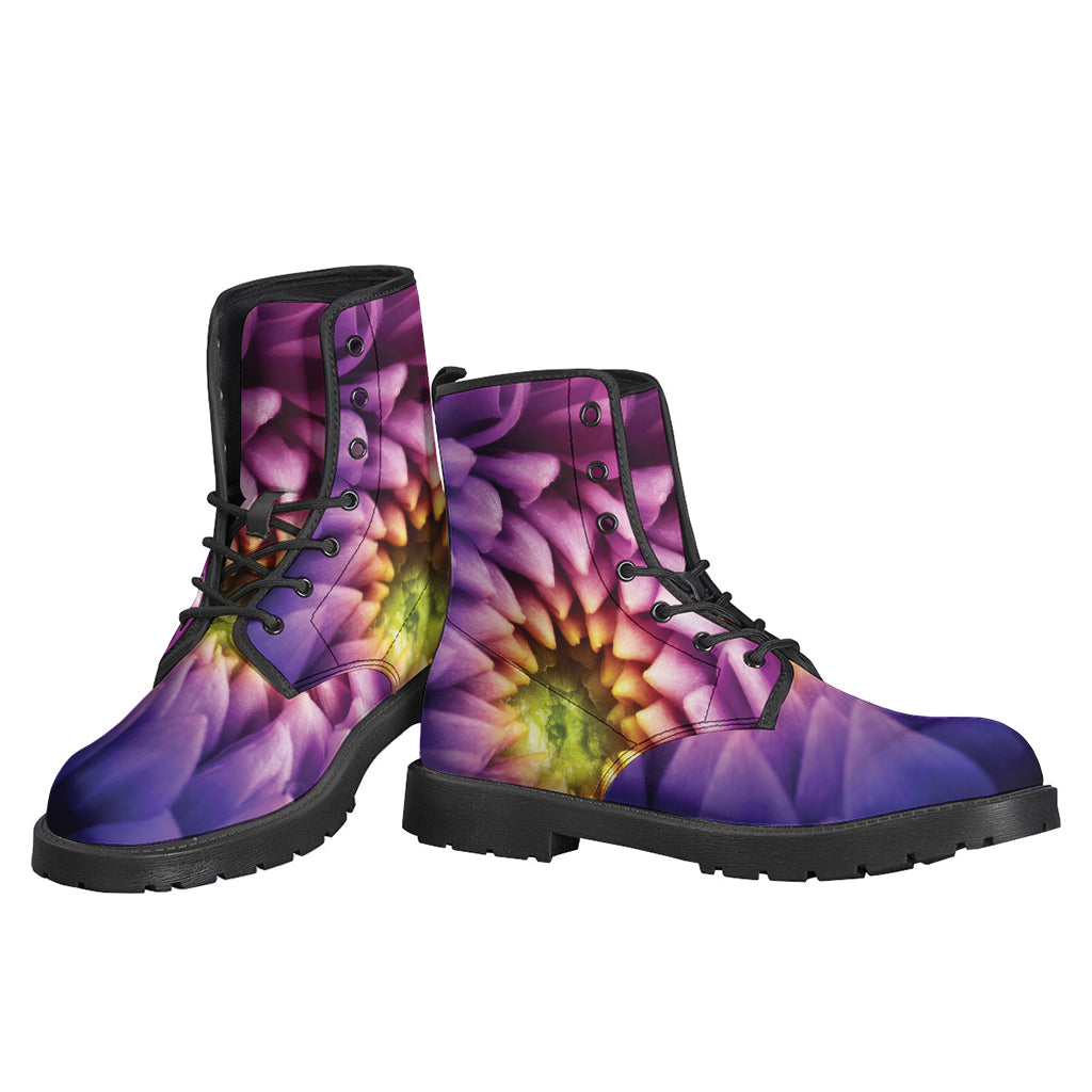 Chrysanthemum Dreams: Groovy Leather Lightweight Boots for Modern Hippies - 3