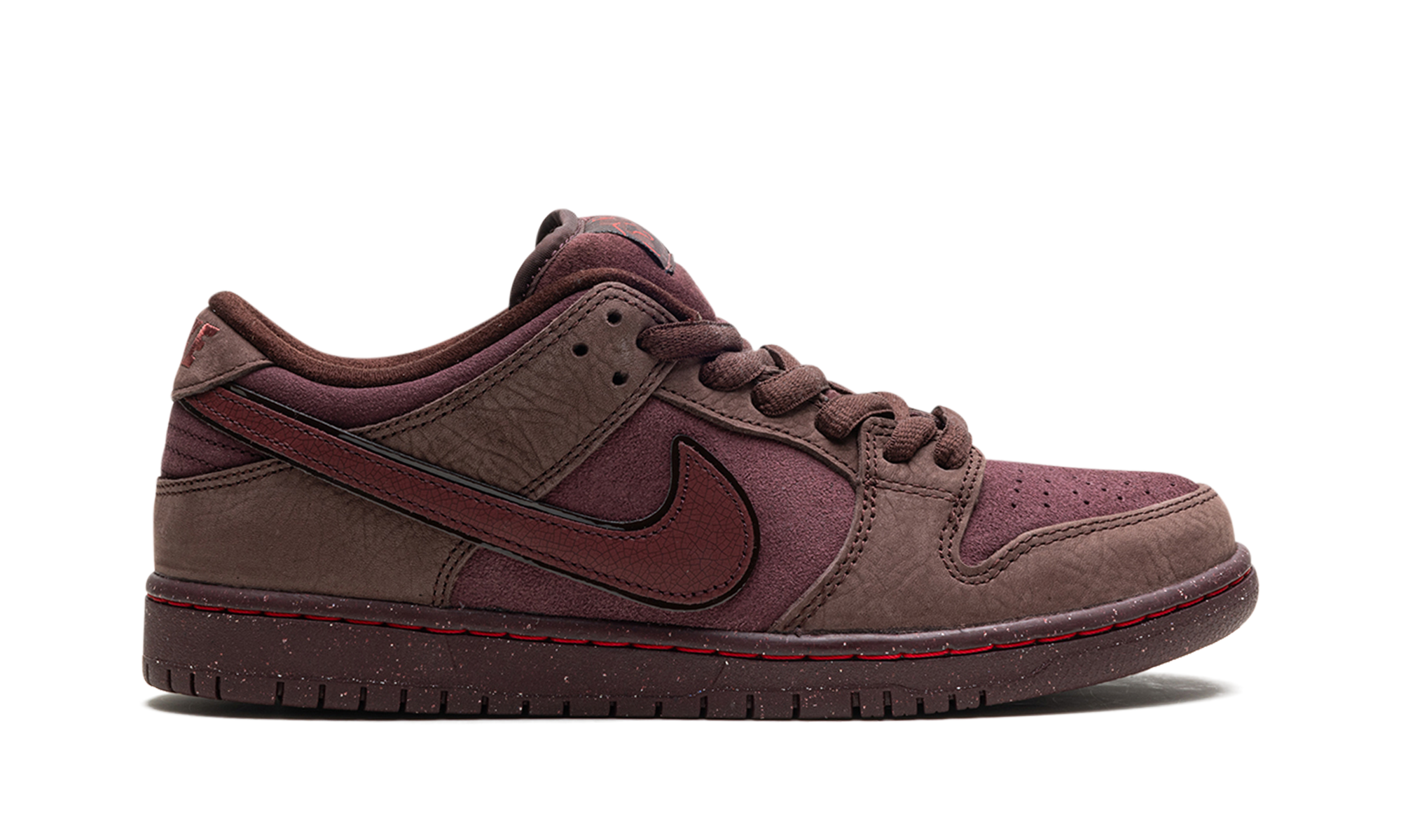 SB Dunk Low "City of Love"