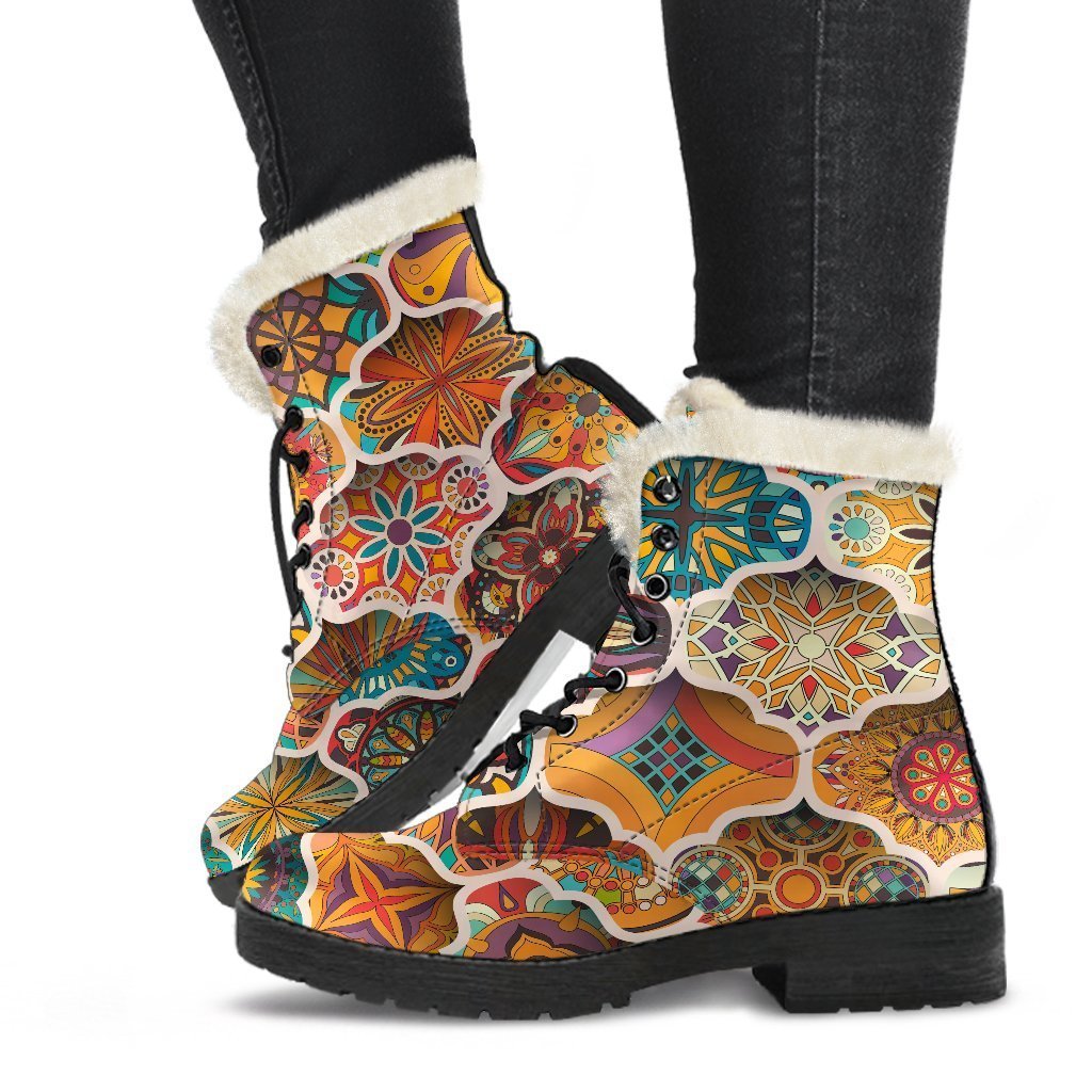 Step Out in Style: Bohemian Faux Fur Leather Boots for Modern Hippies - 1