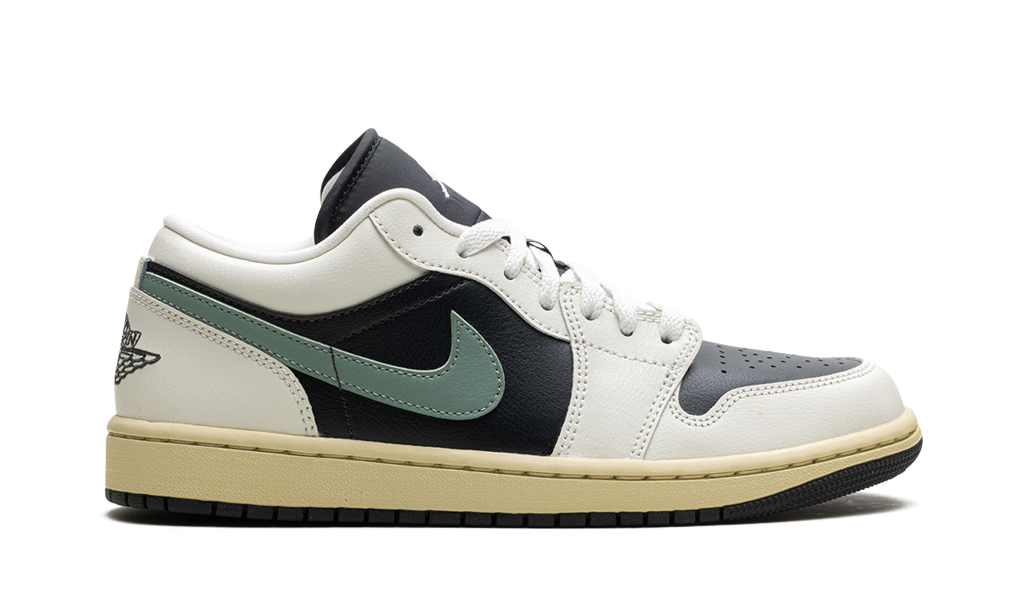 Air Jordan 1 Low WMNS "Jade Smoke"