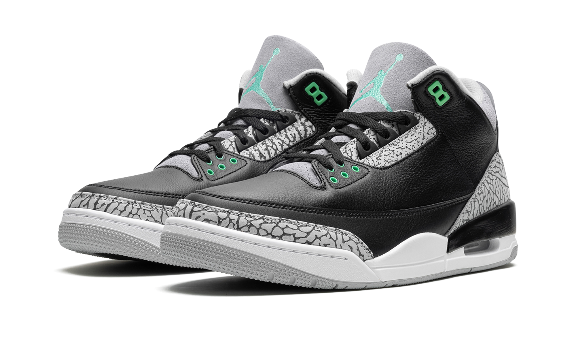 Air Jordan 3 Retro "Green Glow"