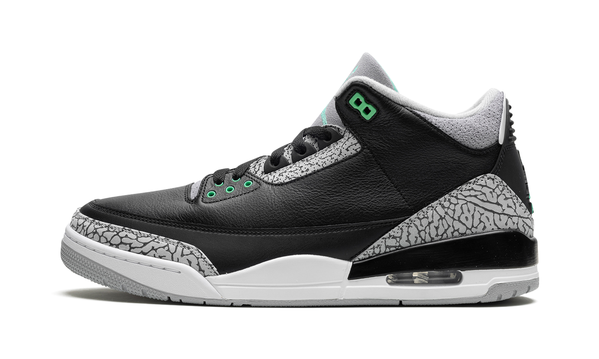 Air Jordan 3 Retro "Green Glow"