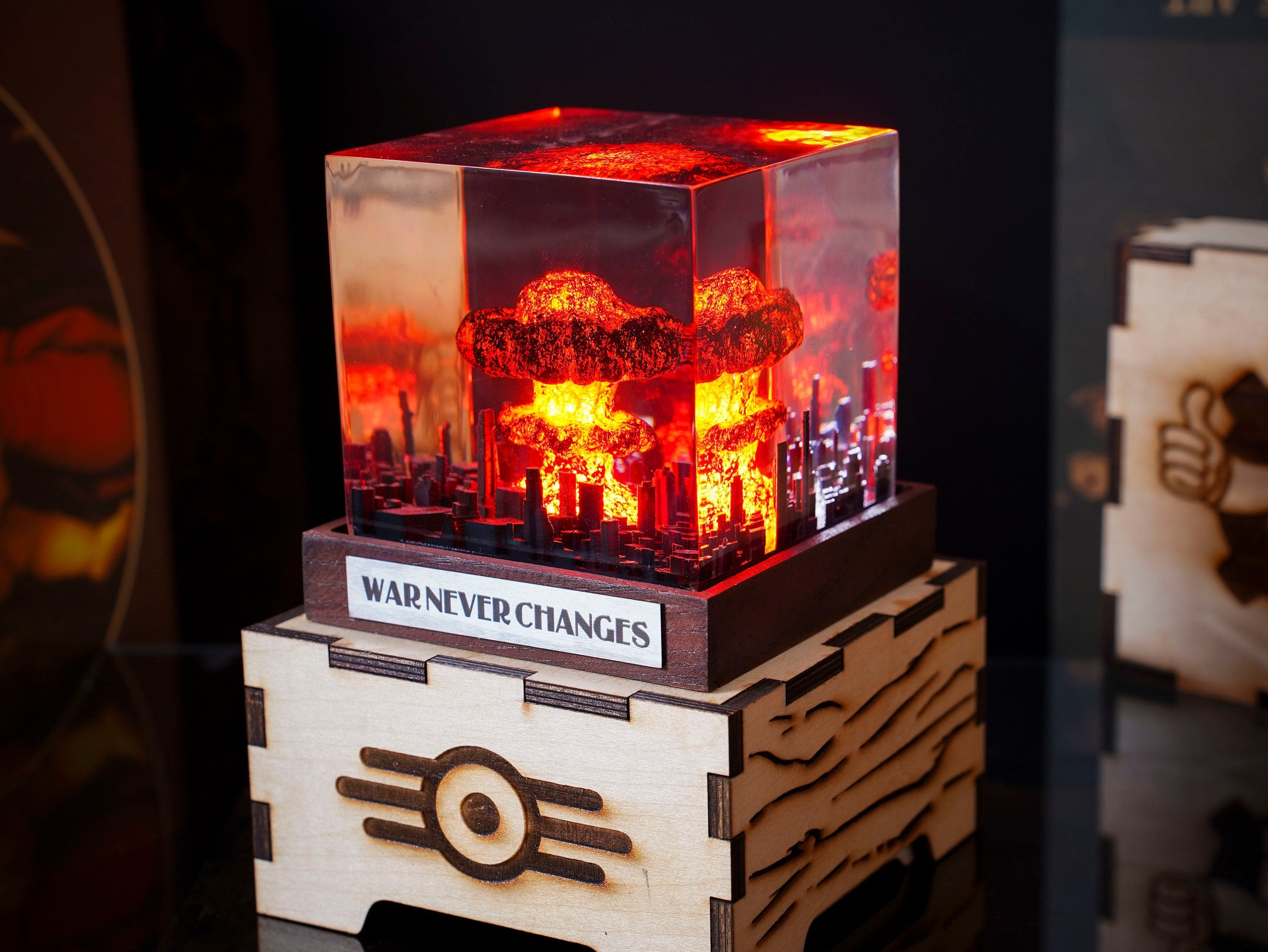 Explosion Resin diorama- nuke bomb fallout 4, Atomic bomb diorama, Storm Cloud Lamp, Nuclear Bomb Explosion Resin Lamp, Fallout Inspired