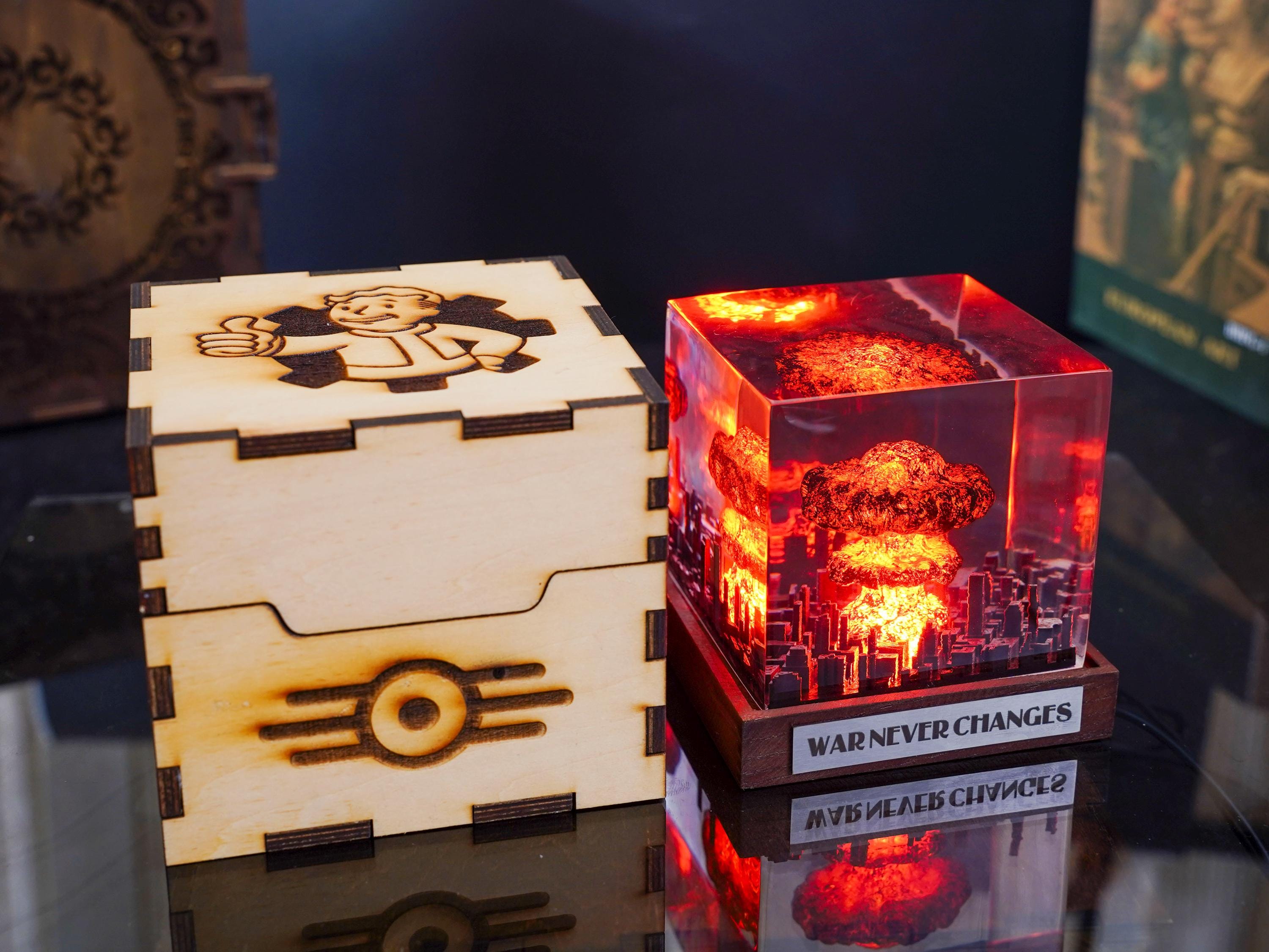 Explosion Resin diorama- nuke bomb fallout 4, Atomic bomb diorama, Storm Cloud Lamp, Nuclear Bomb Explosion Resin Lamp, Fallout Inspired
