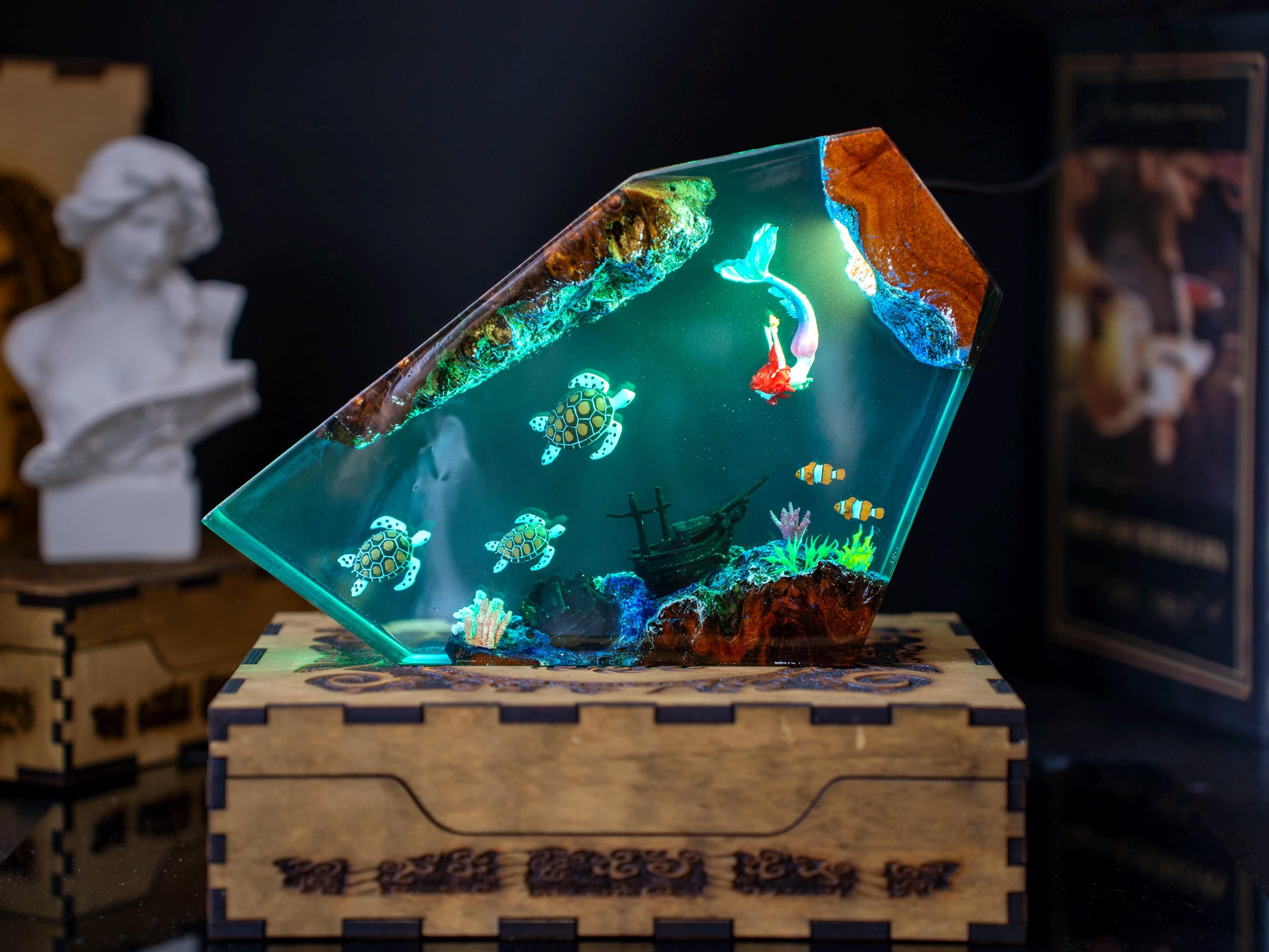 Turtle and Mermaid Resin night lights | Unique gift for daughter, Clownfish resin lamp - A picture of The Ocean in miniature, gift for mom