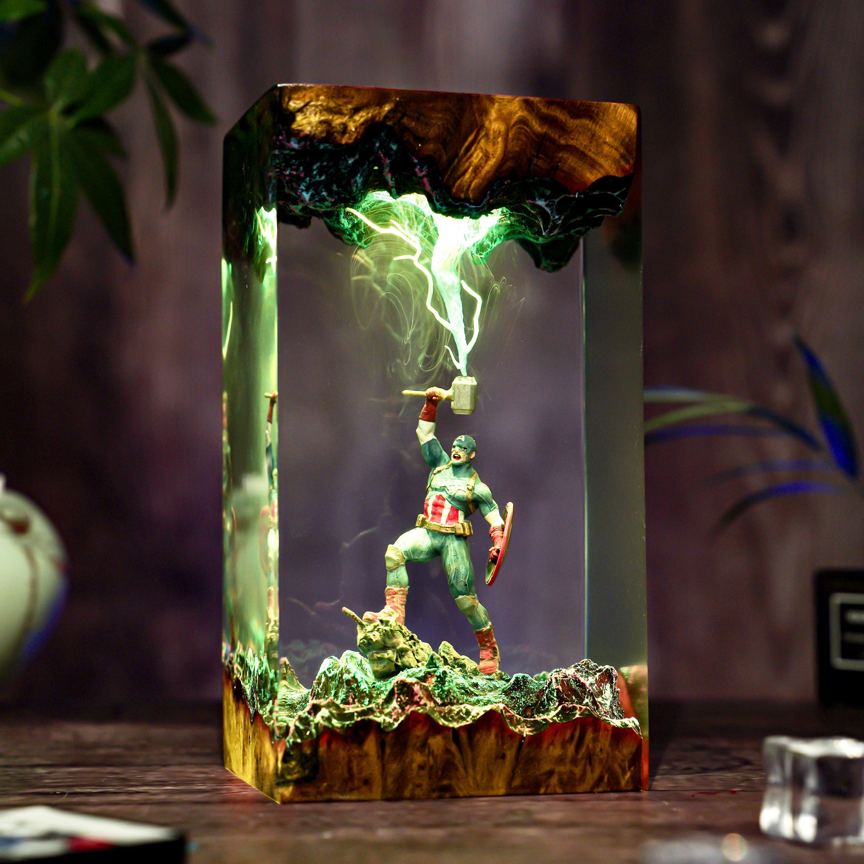 Captain resin wood lamp, Super Hero diorama lamp, thunder hammer Captain Night Light, Movie lamp, resin lamp Christmas gift for him