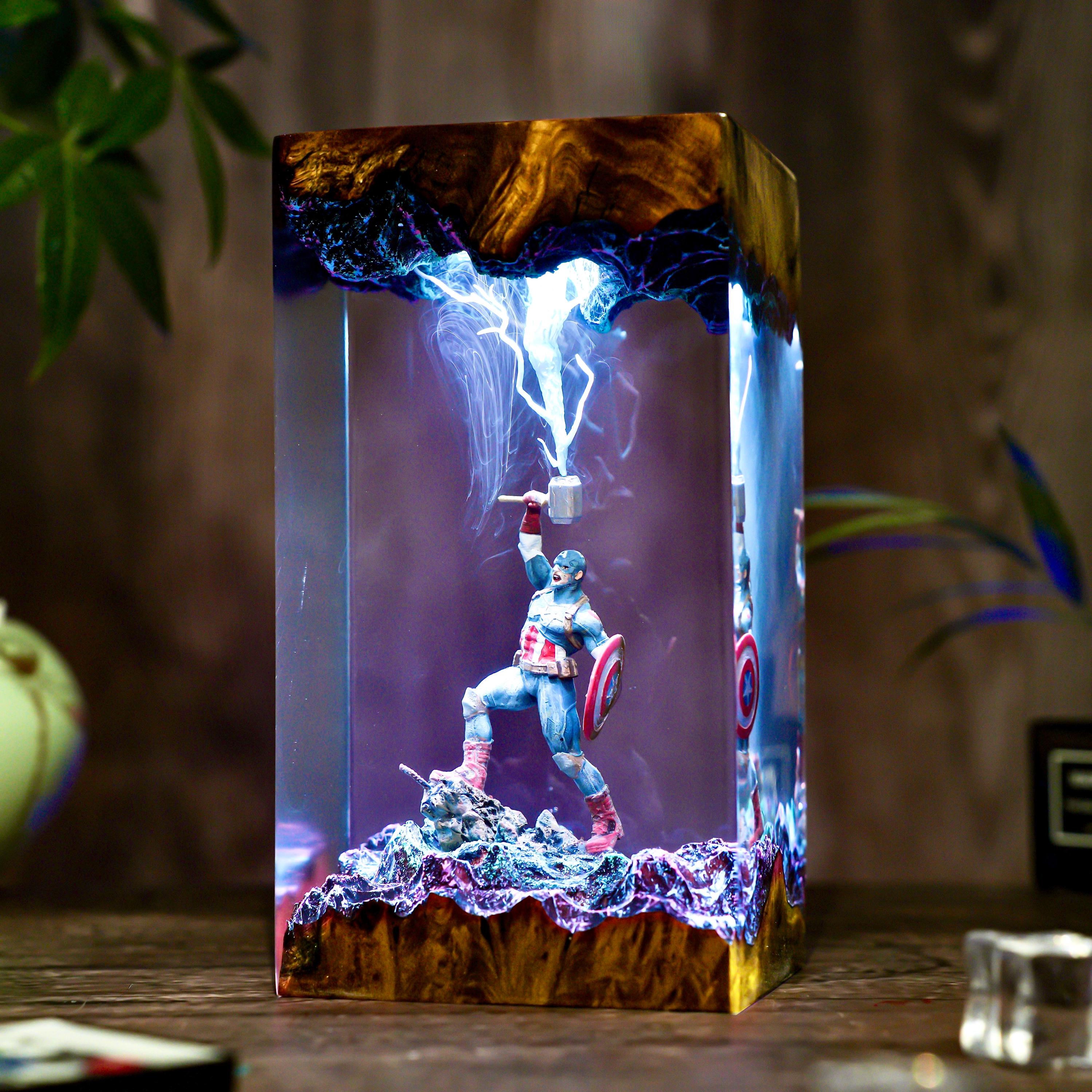 Captain resin wood lamp, Super Hero diorama lamp, thunder hammer Captain Night Light, Movie lamp, resin lamp Christmas gift for him