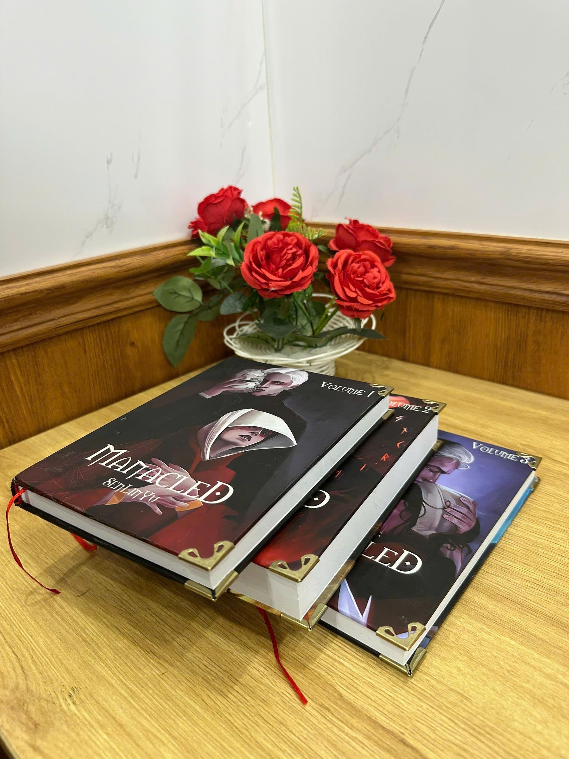 MANACLED with 3-Volume Set: Hardcover Collection, Illustrated Romantic Dramione Fanfiction, VibrantColor Cover Art