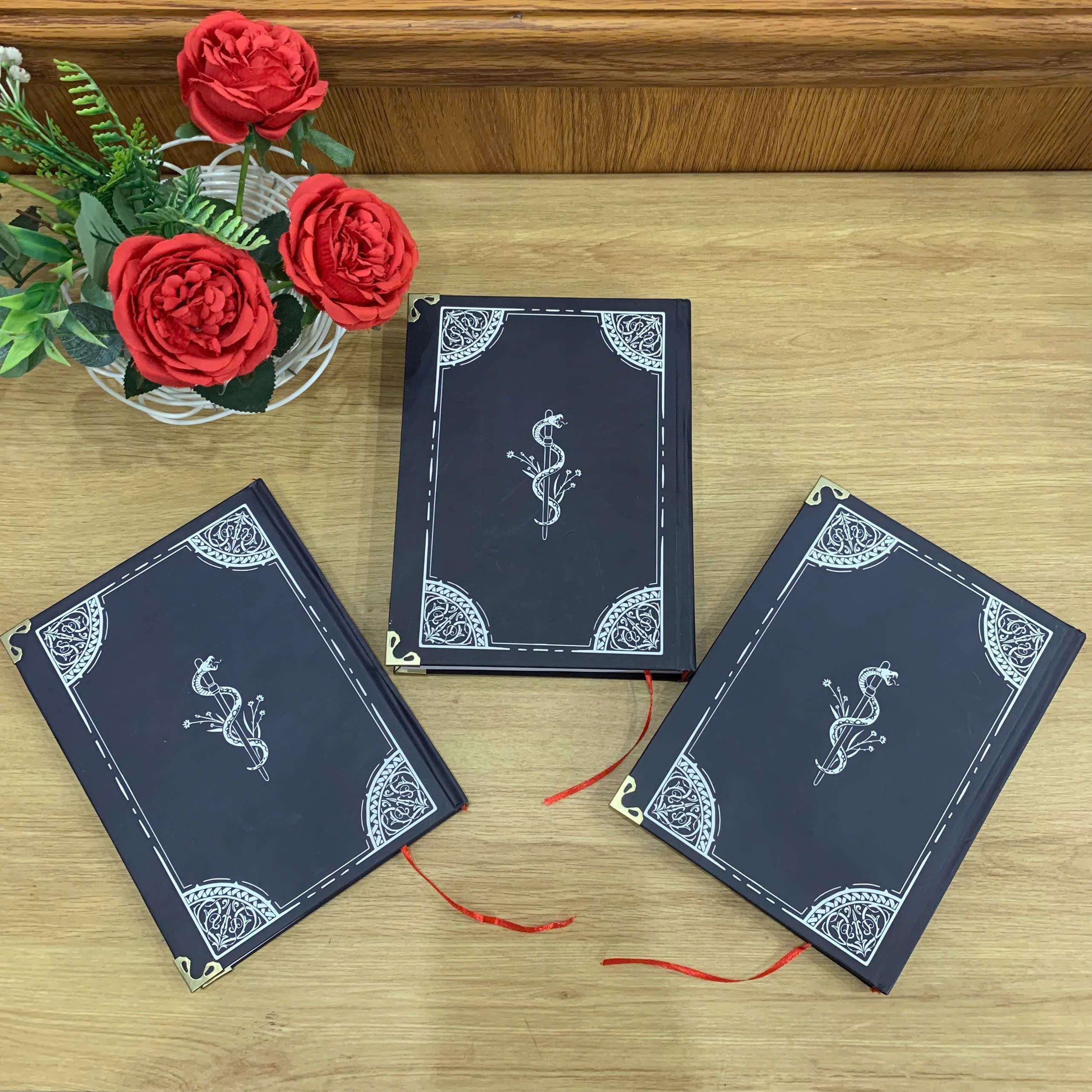 MANACLED with 3-Volume Set: Hardcover Collection, Illustrated Romantic Dramione Fanfiction, Crane Cover Art