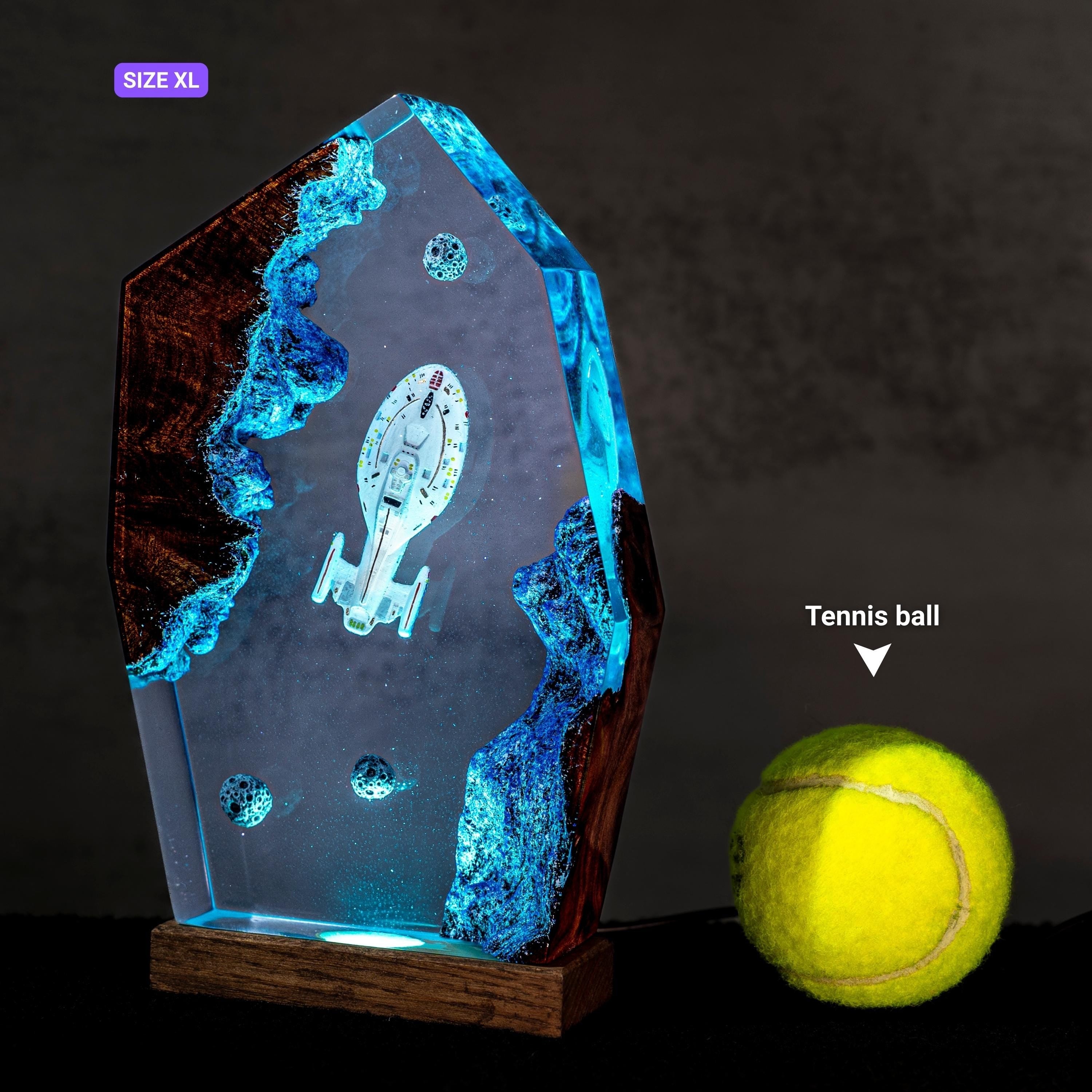 Millennium Falcon resin night light - Handmade Space Resin Lamp, Futuristic Starship Décor, Halloween gift, star war gift for him