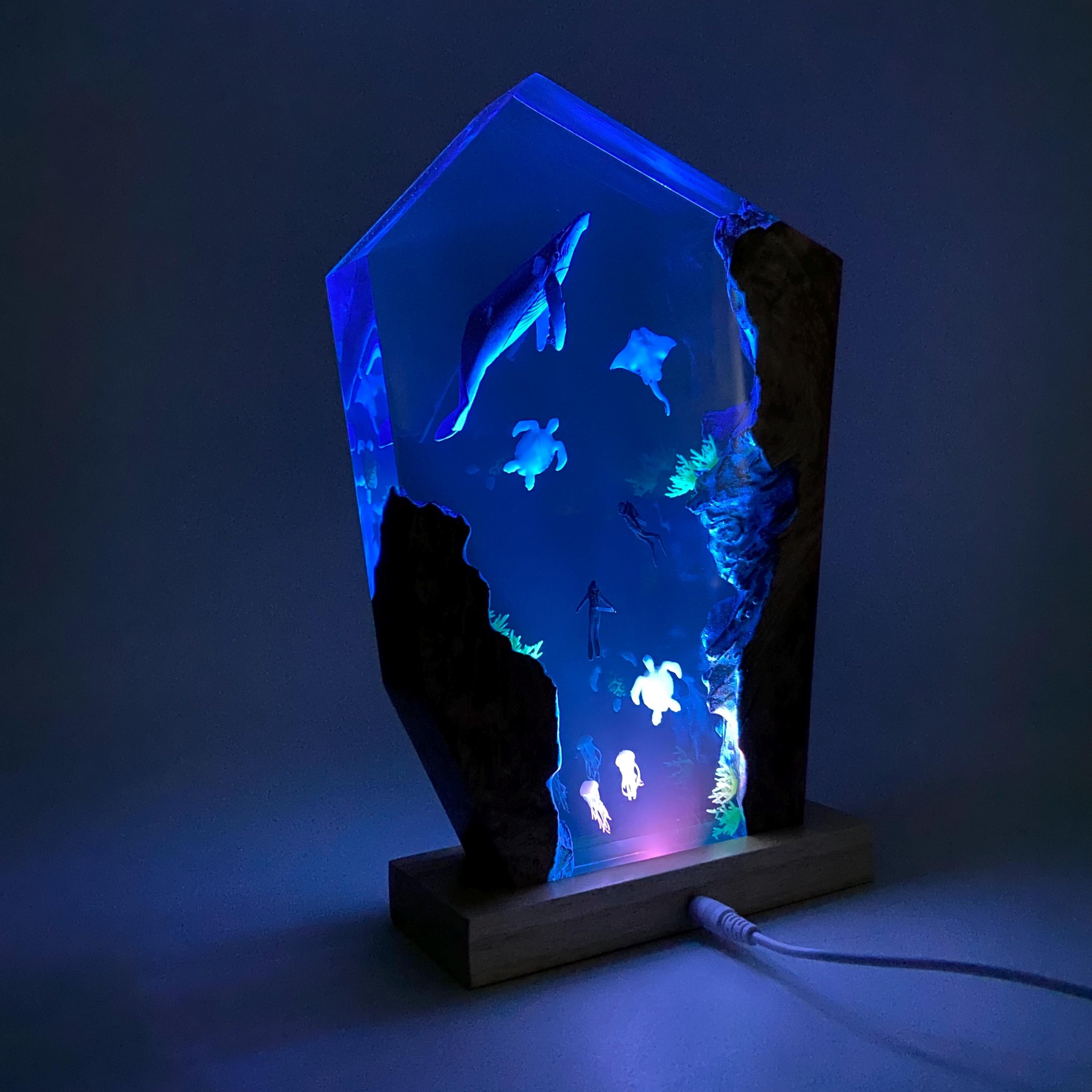 Ocean Resin Night Light, Unique Home Decoration, Gift For Her, Christmas Gift, Gift For Friend, Humpback Whale, Manta Ray