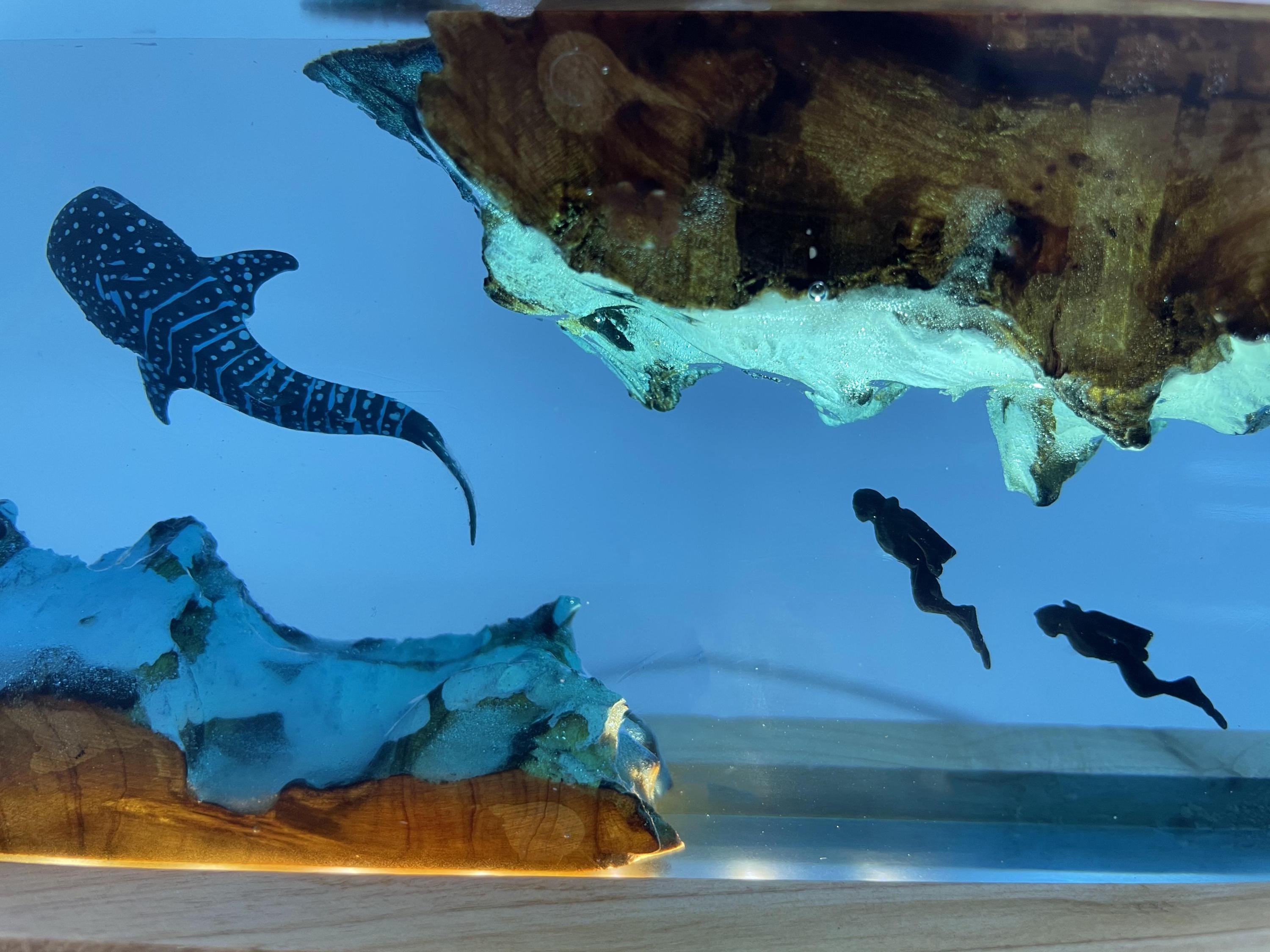 Whale Shark Cube Resin Lamp, Handmade Ornament, Diver Art Craft, ocean art, Best Friend Gift, Unique Decor, Gift for Kids