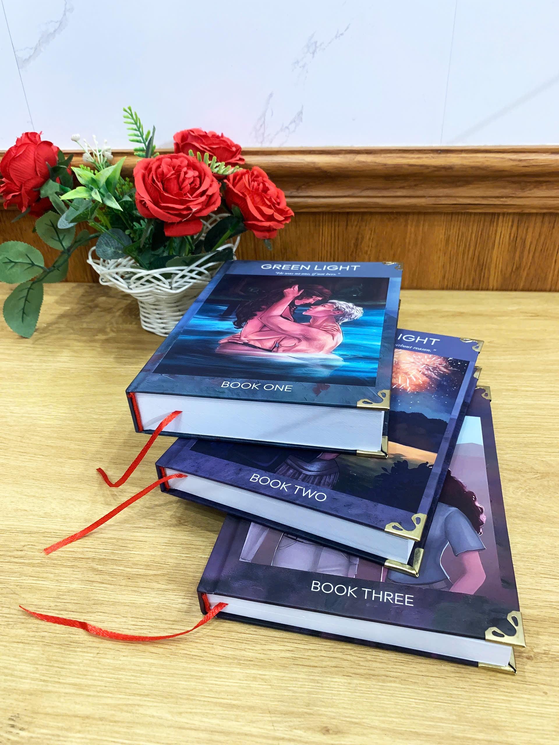 GREEN LIGHT with 3-Volume Set: Hardcover Collection, Illustrated Romantic Dramione Fanfiction, Couple Cover Art