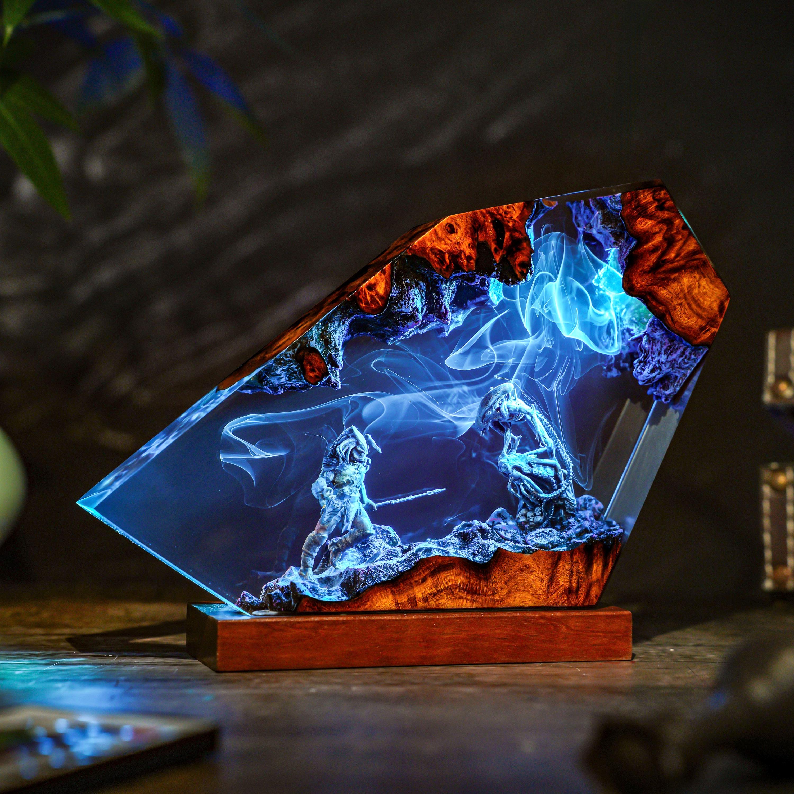 Diorama alien monsters fight lamp, alien movie Resin Lamp, Space Resin Lamp, Personalized Night Light, Sci-Fi Horror Being, Xmas 2025