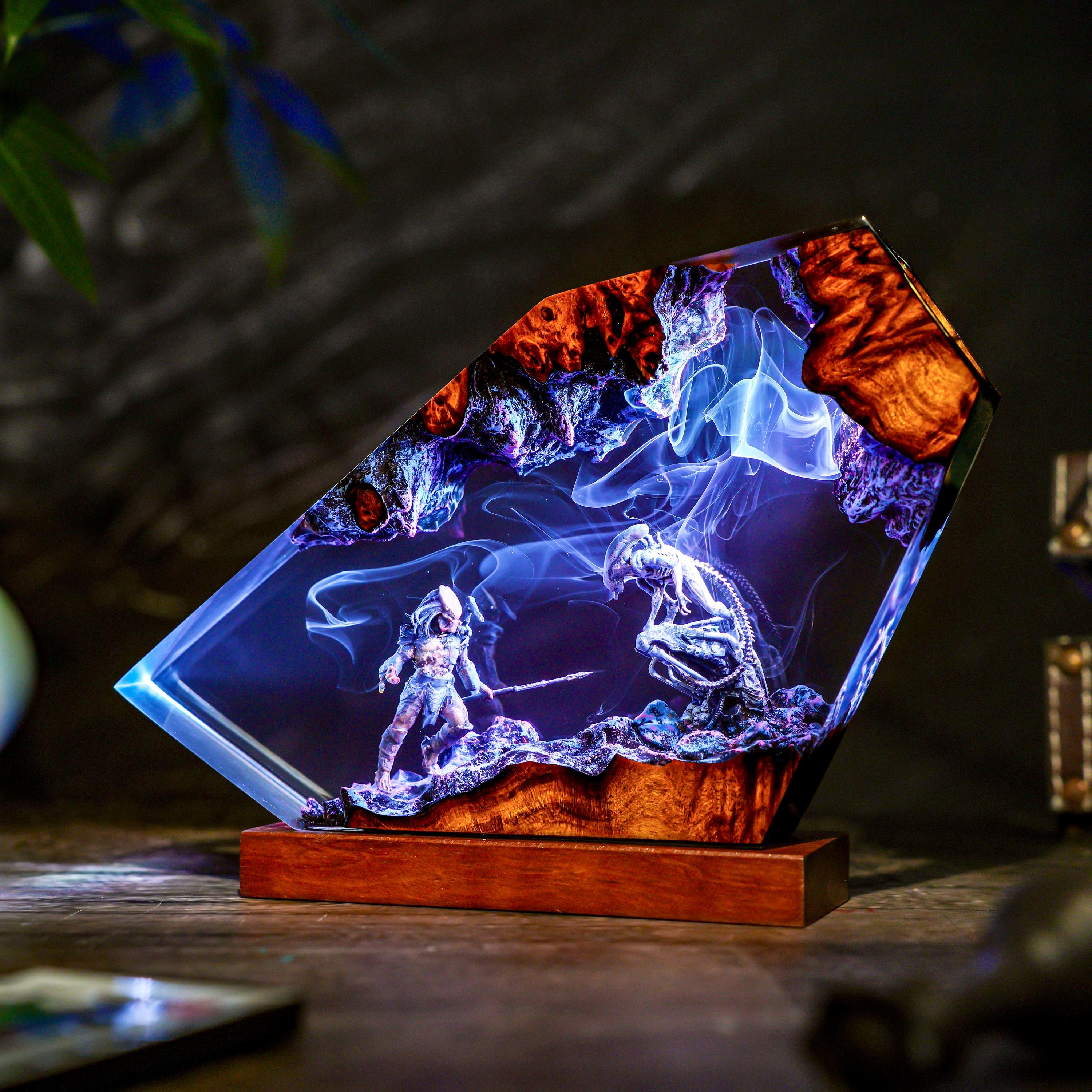 Diorama alien monsters fight lamp, alien movie Resin Lamp, Space Resin Lamp, Personalized Night Light, Sci-Fi Horror Being, Xmas 2025
