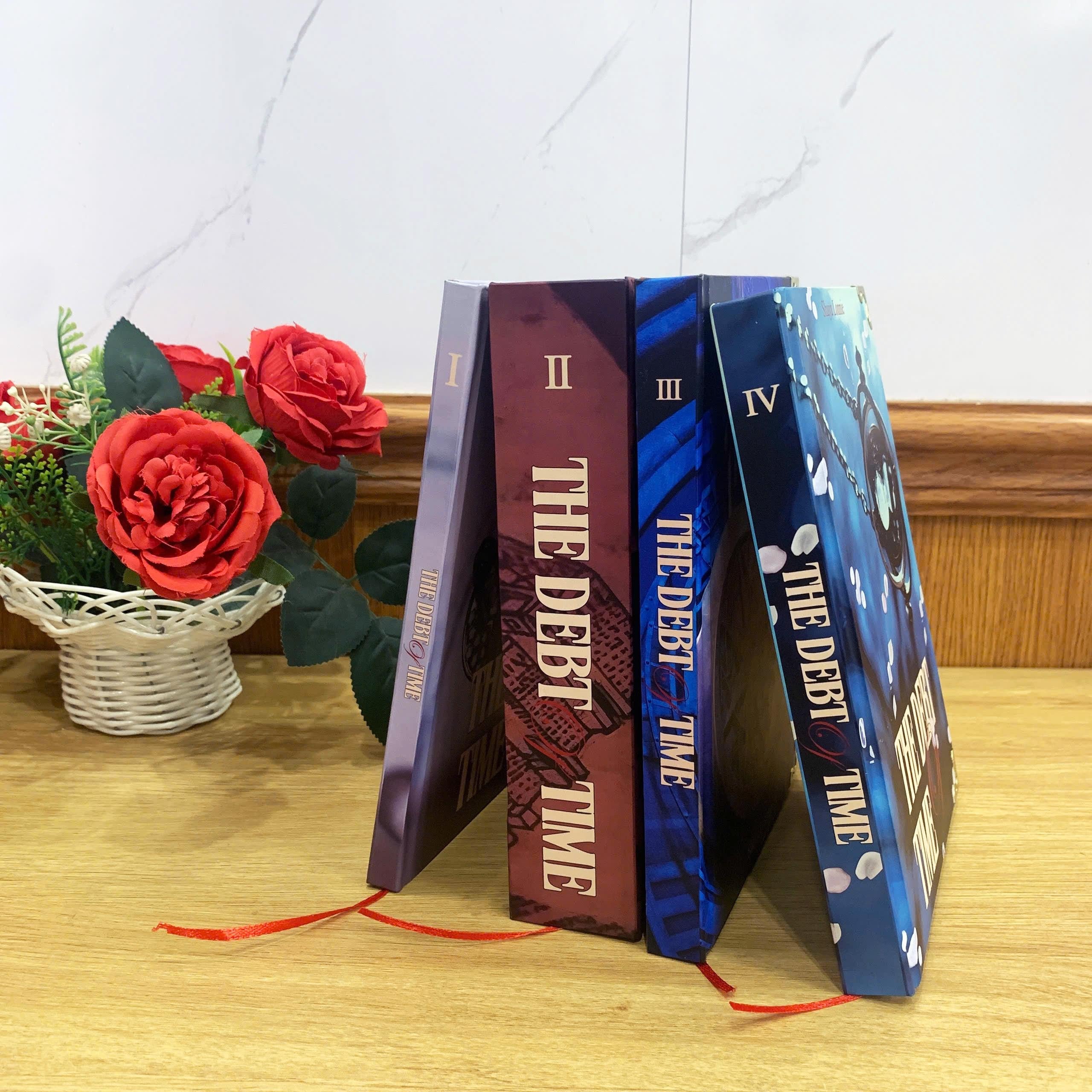 The DEBT OF TIME with 4-Volume Set: Hardcover Collection, Illustrated Romantic Dramione Fanfiction, PendulumClock Cover