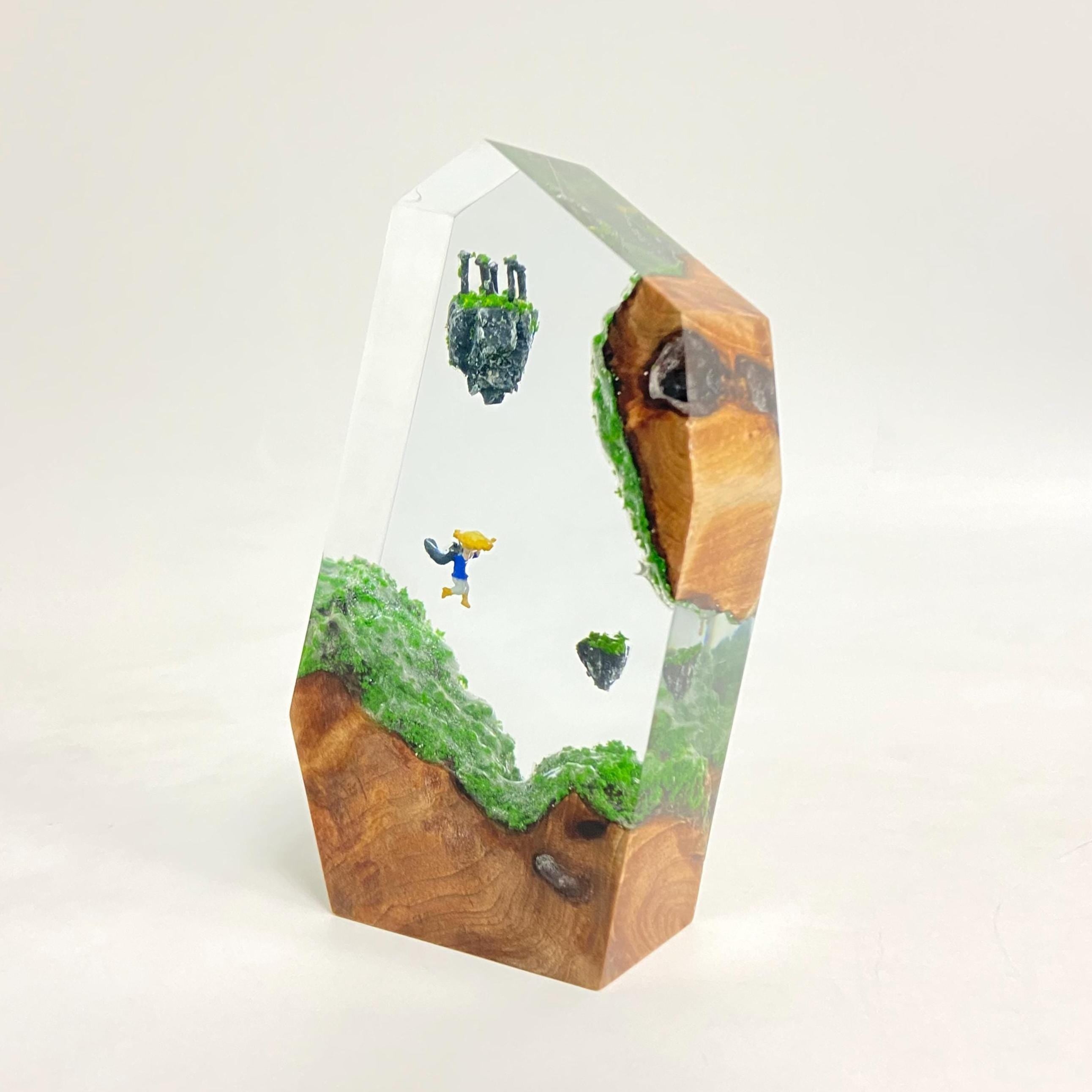 TLOZ Sky Islands Resin Wood Night Light, Gamer's Desk Decor Gift, TLOZ TOTK Fan Collectible, Christmas gifts, Perfect Gift for husband