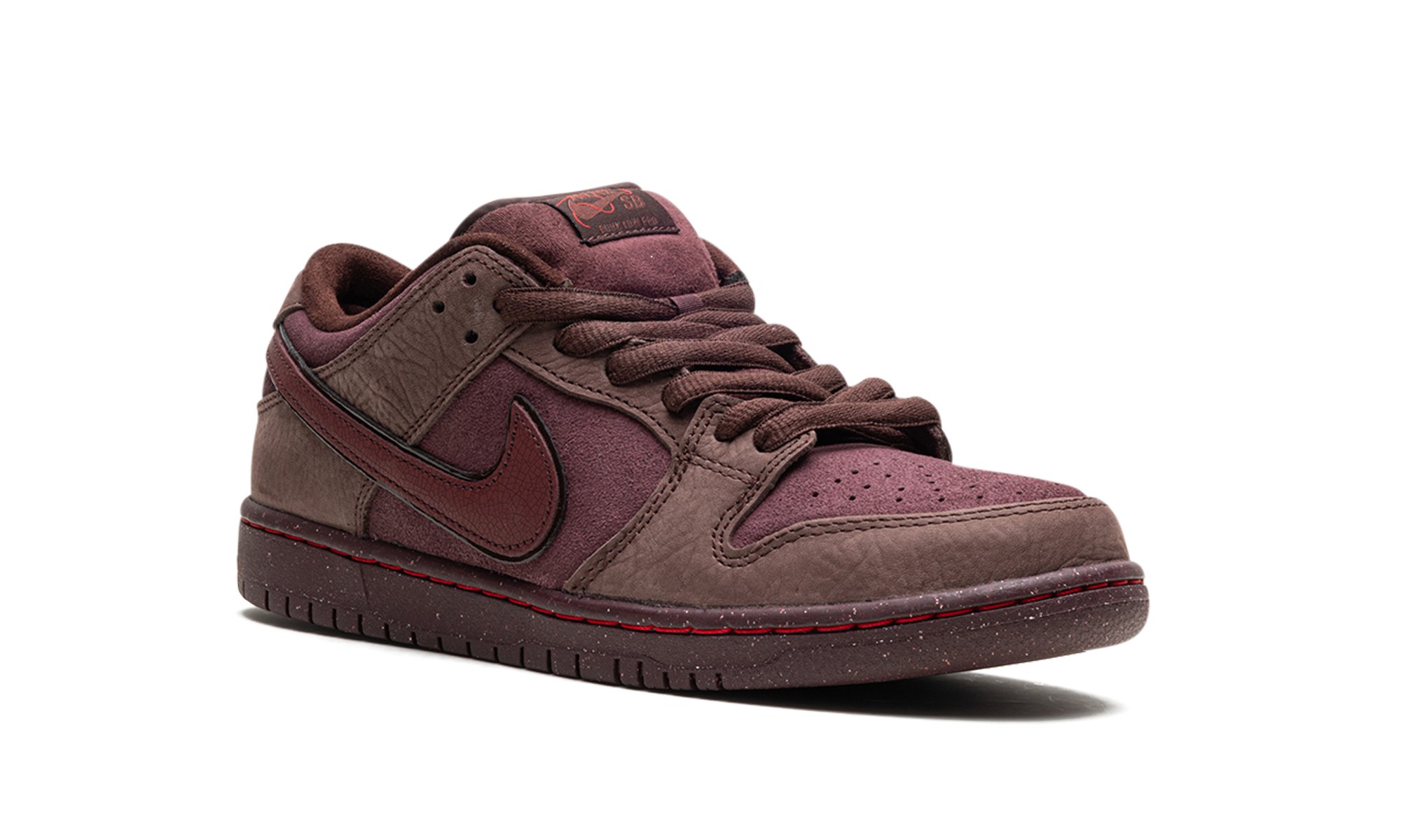 SB Dunk Low "City of Love"
