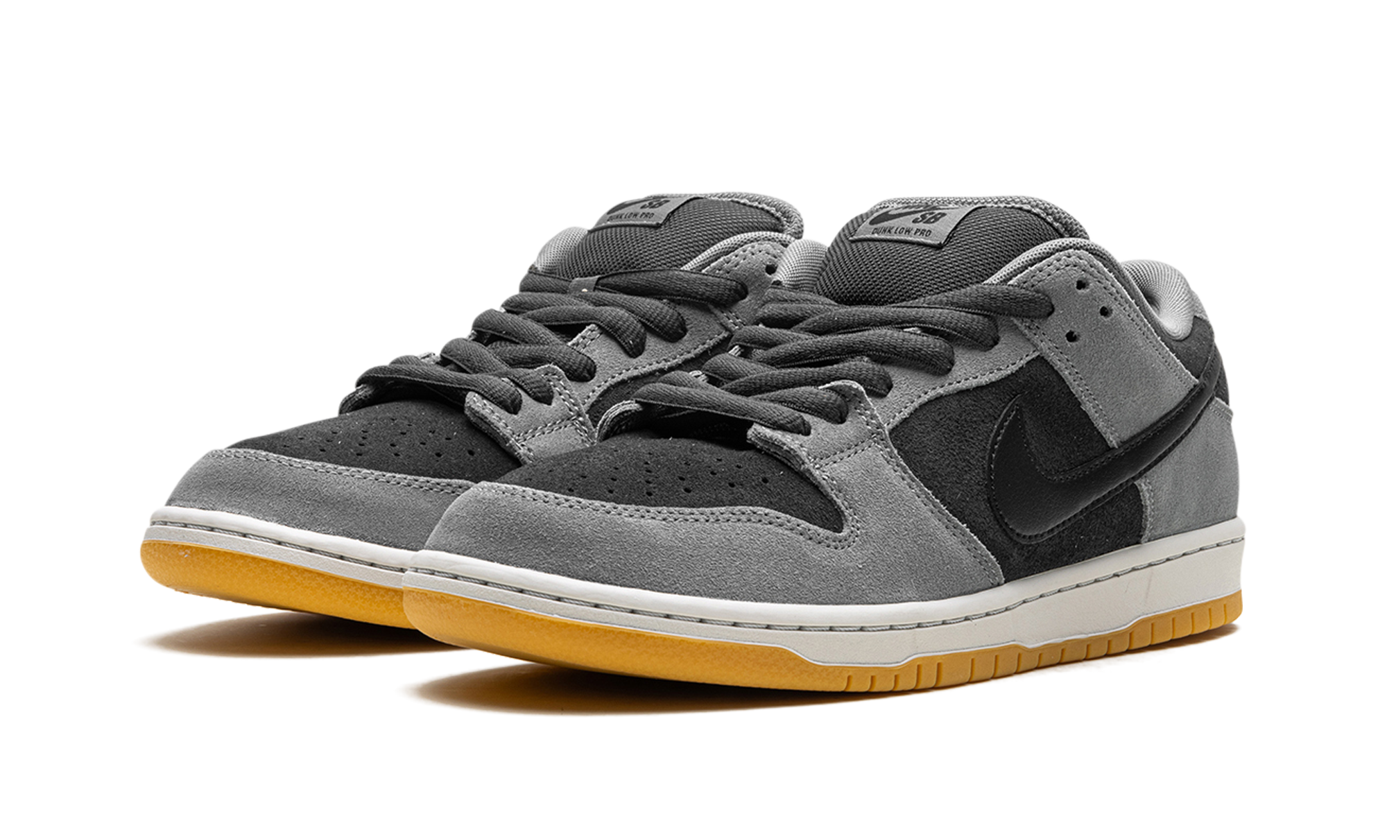 SB Dunk Low "Dark Smoke Grey"
