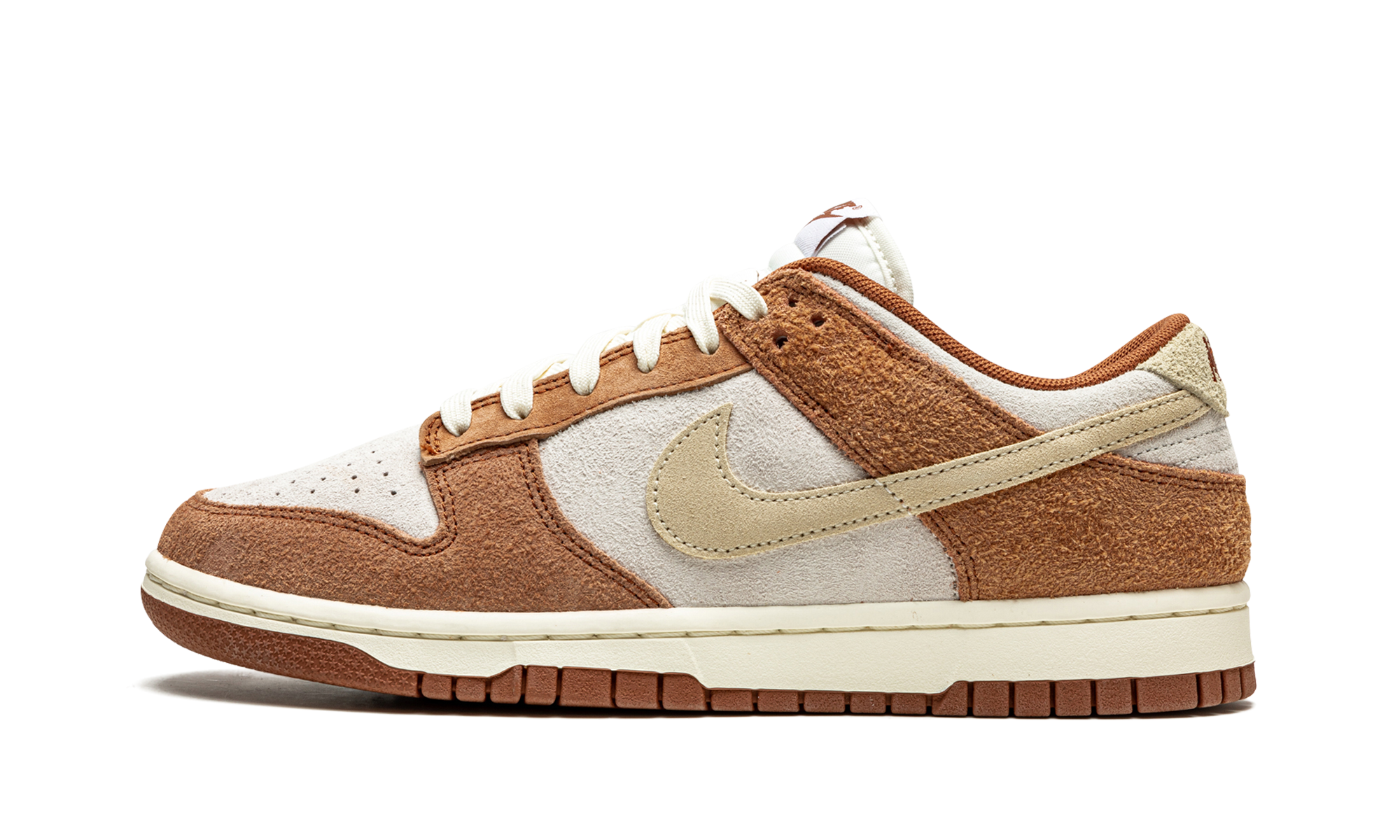 Dunk Low PRM "Medium Curry"