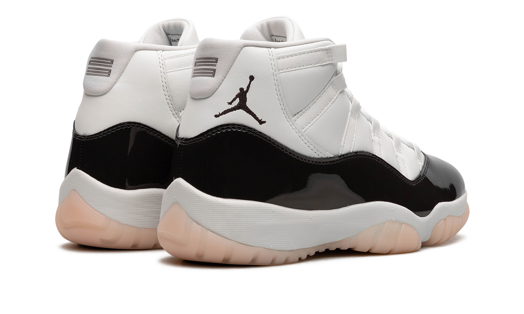 AIR JORDAN 11 WMNS "Neapolitan"