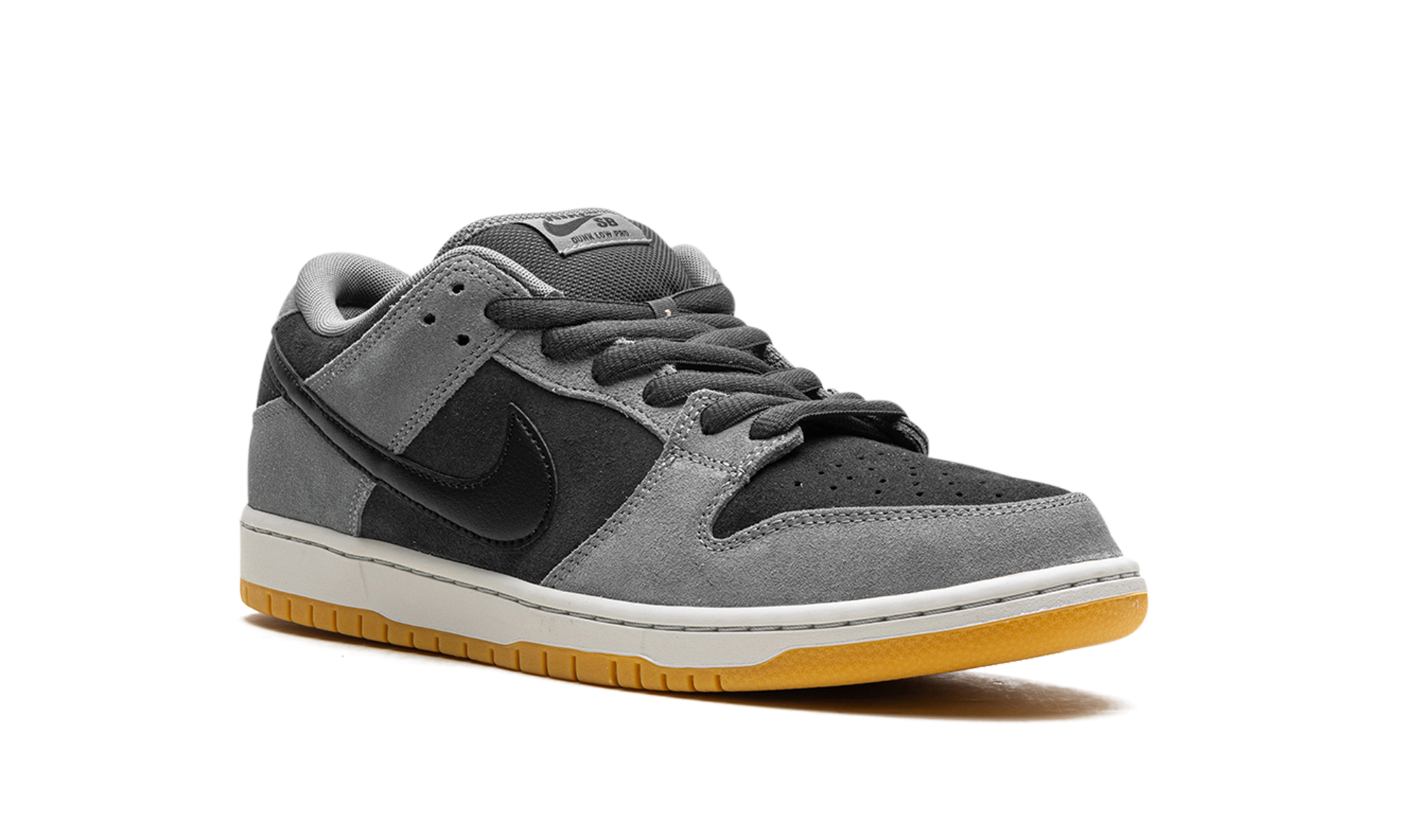 SB Dunk Low "Dark Smoke Grey"